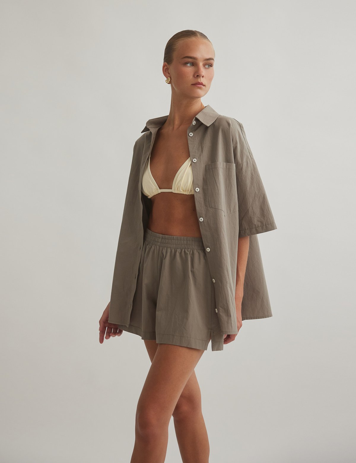 Crinckle-effect shorts-9