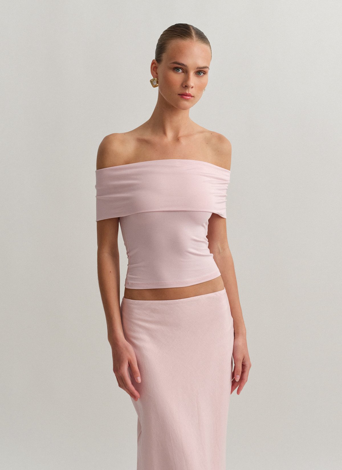 Γυναικείο off-shoulder τοπ bamboo