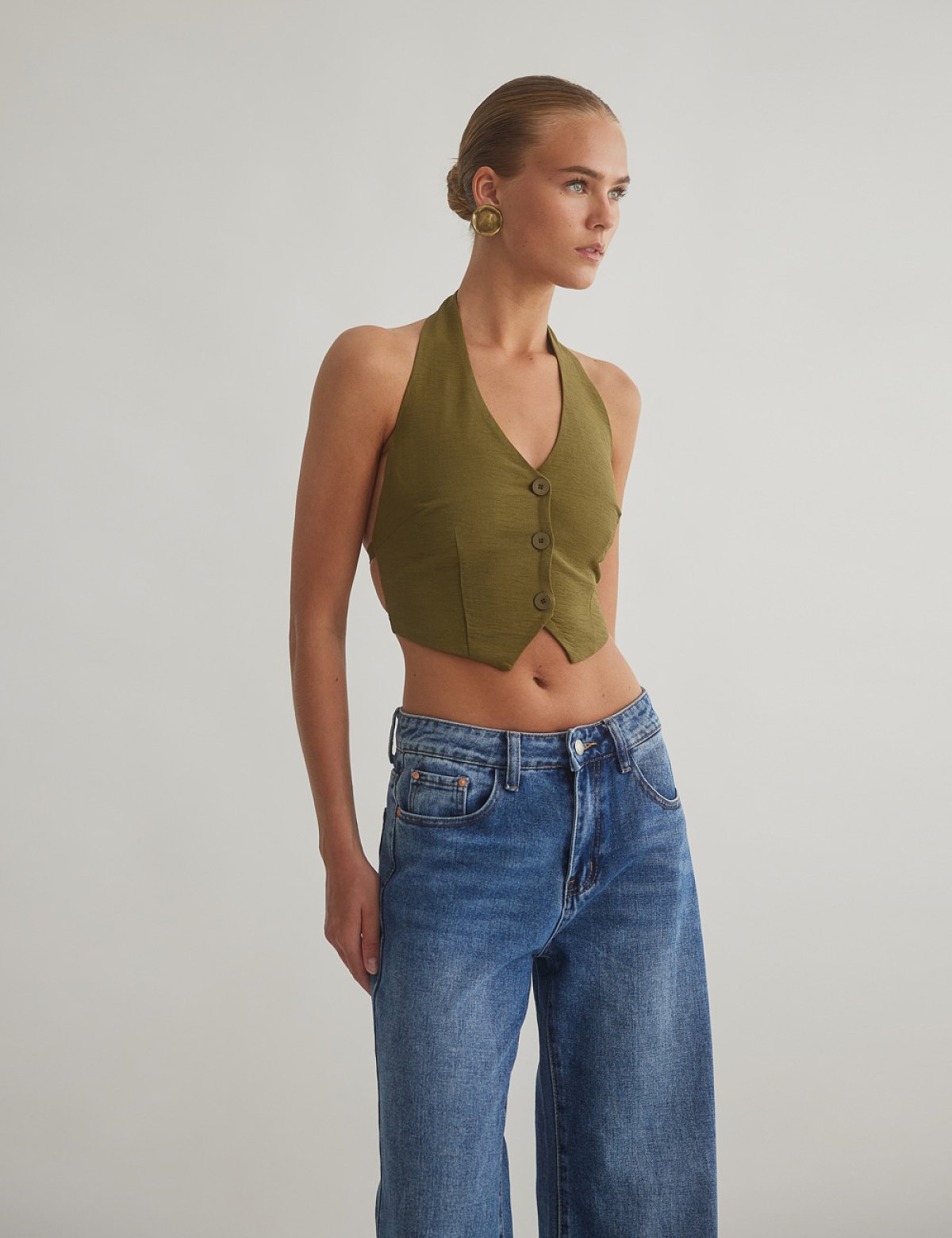 Γυναικείο γιλέκο με ανοιχτή πλάτη και δέσιμο