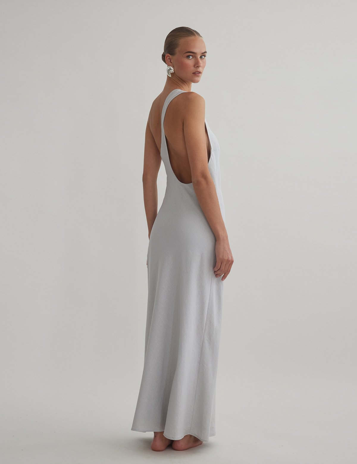 Γυναικείο λινό midi φόρεμα one-shoulder