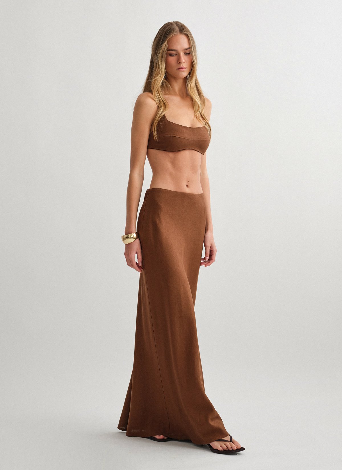 Γυναικεία λινή μακριά φούστα