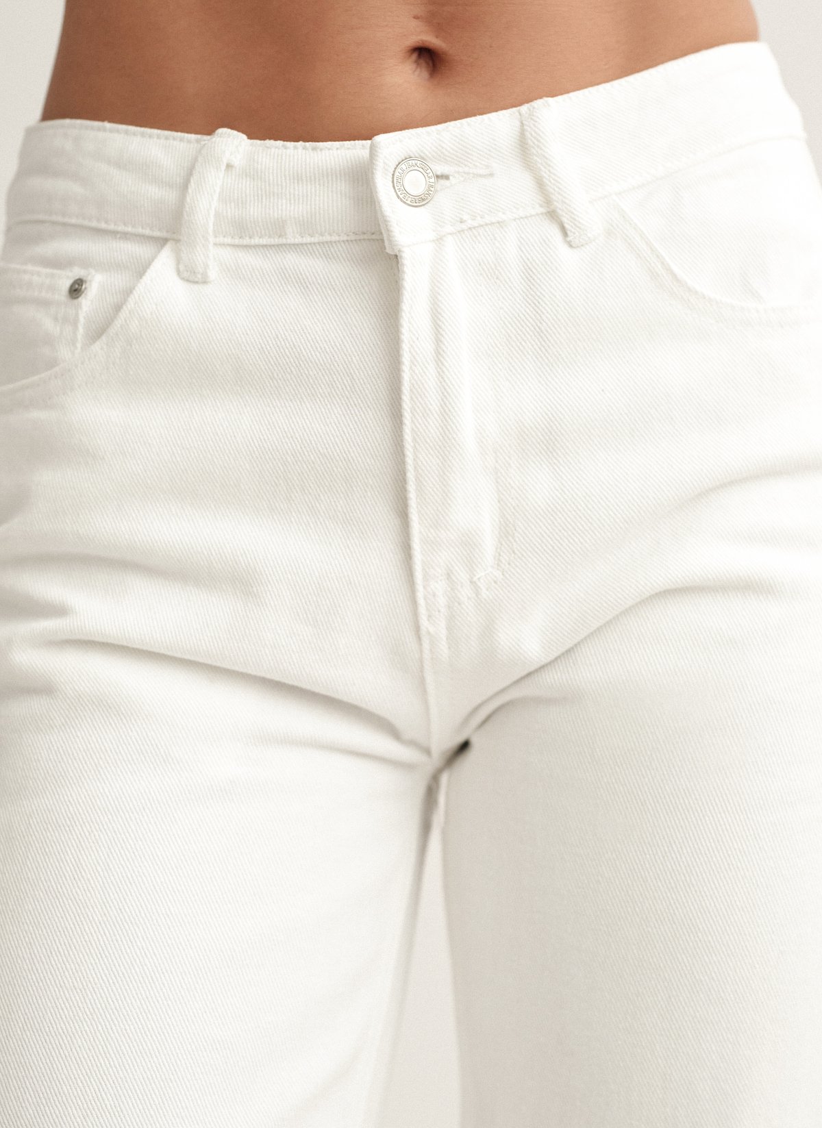 Γυναικείο λευκό straight τζιν