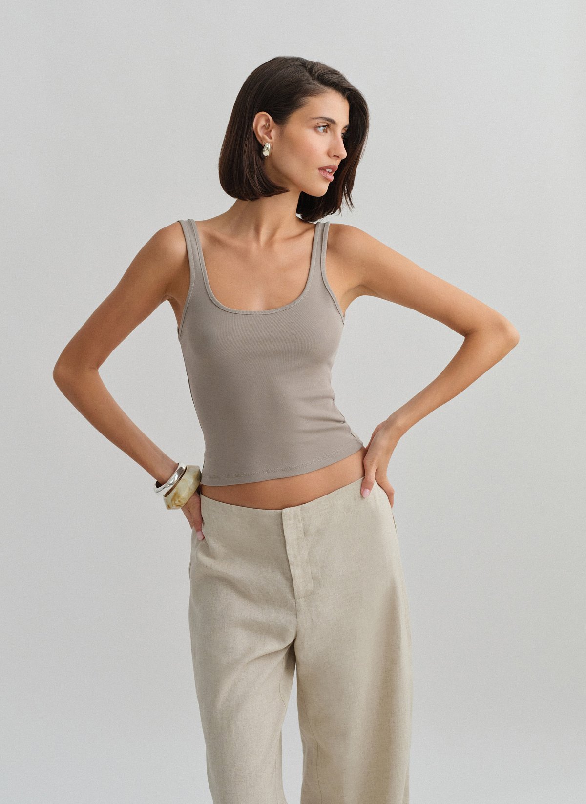 Sleeveless ribbed blouse-16