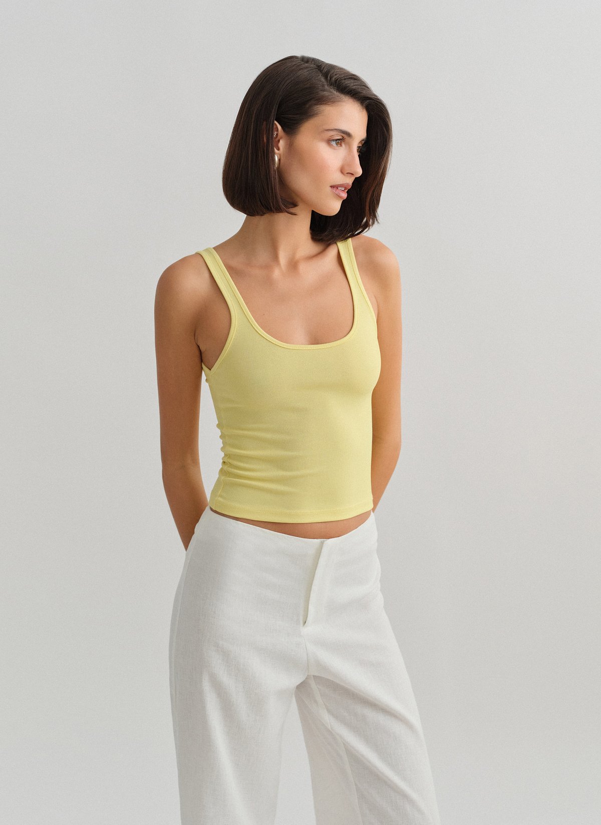 Sleeveless ribbed blouse-21