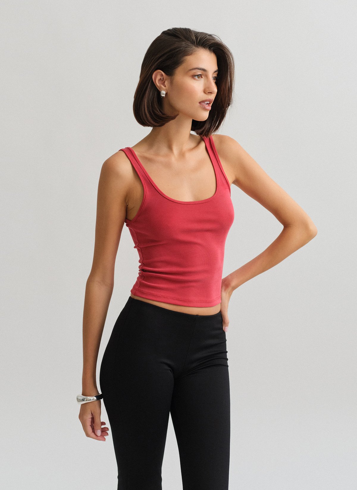 Sleeveless ribbed blouse-24