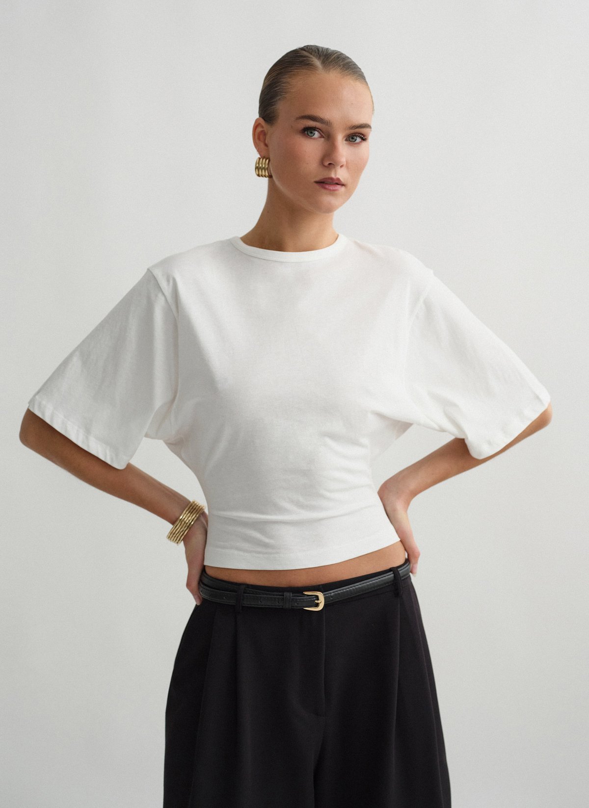 Fitted shortsleeve blouse-1