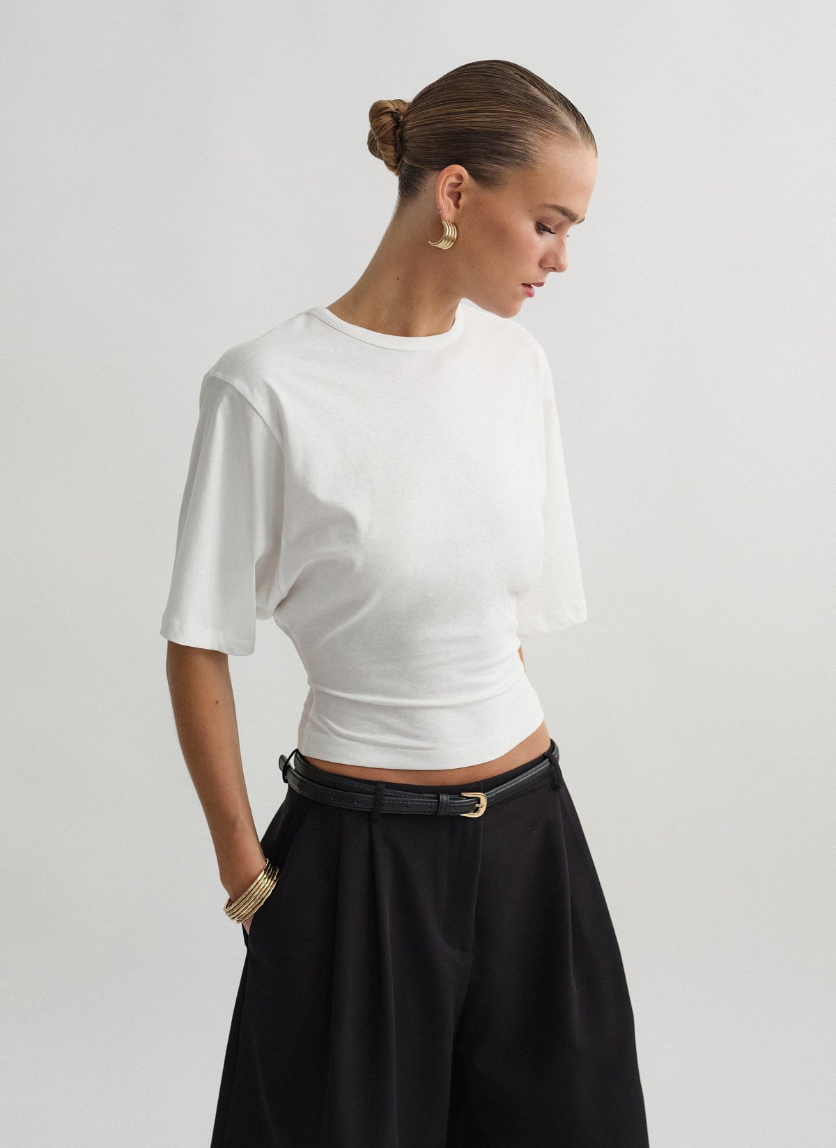 Fitted shortsleeve blouse-2