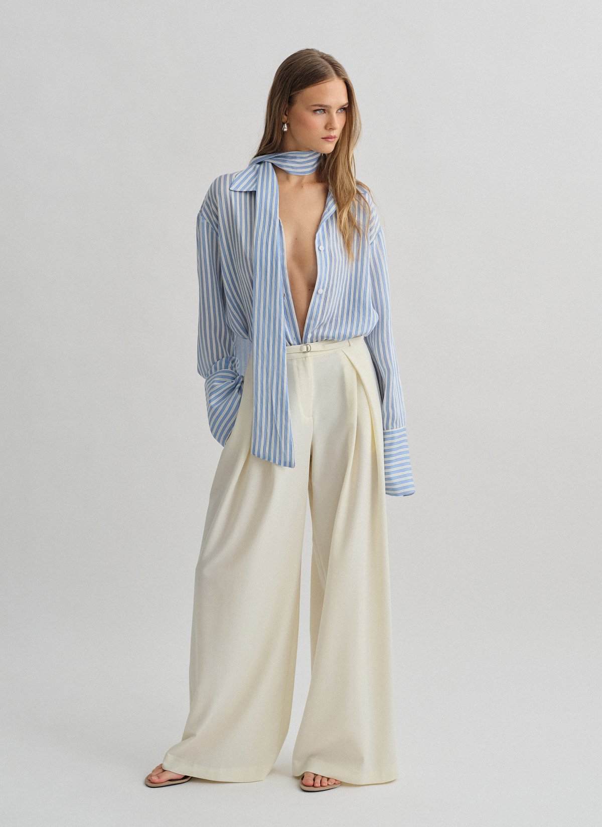 Υφασμάτινο παντελόνι με ζώνη-14