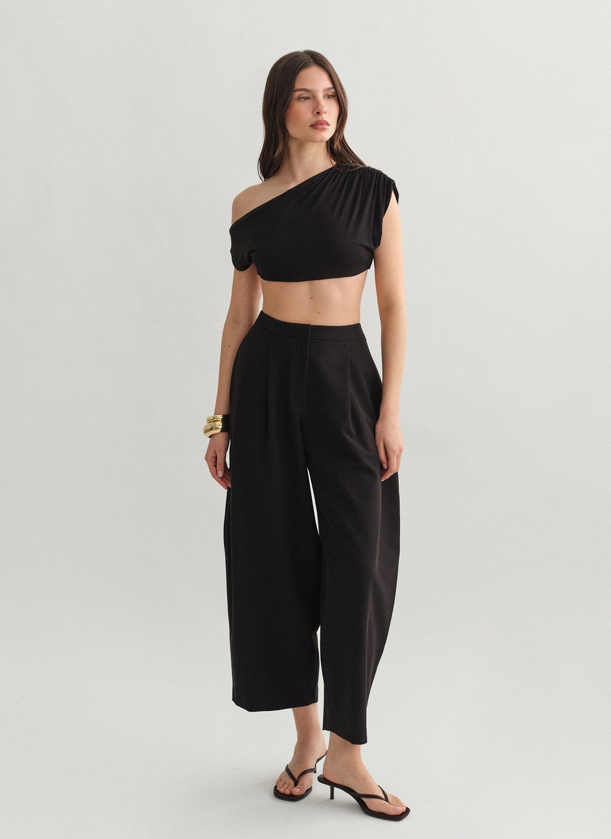 Textured barrel-fit trousers-6