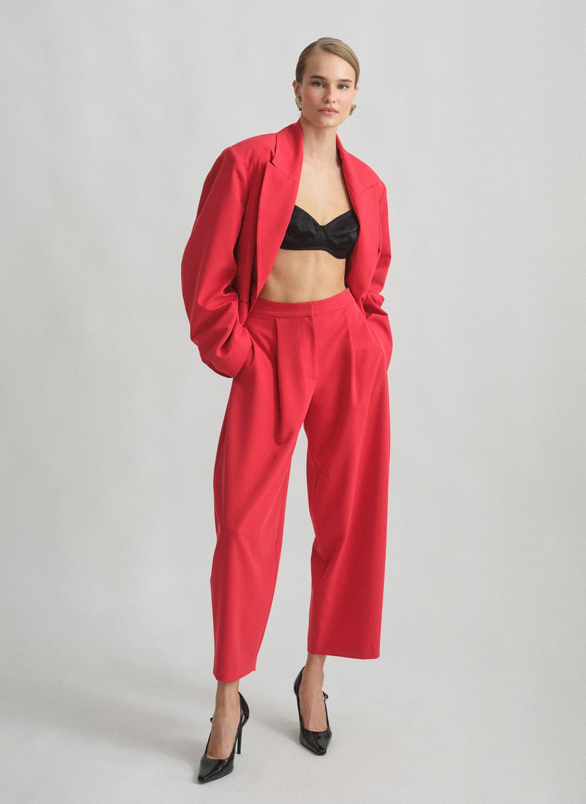 Textured barrel-fit trousers-21