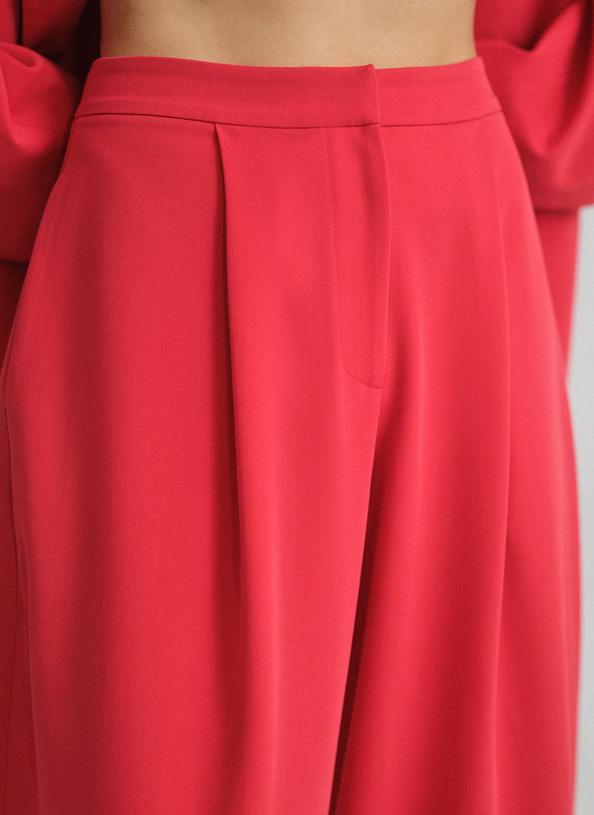 Textured barrel-fit trousers-22