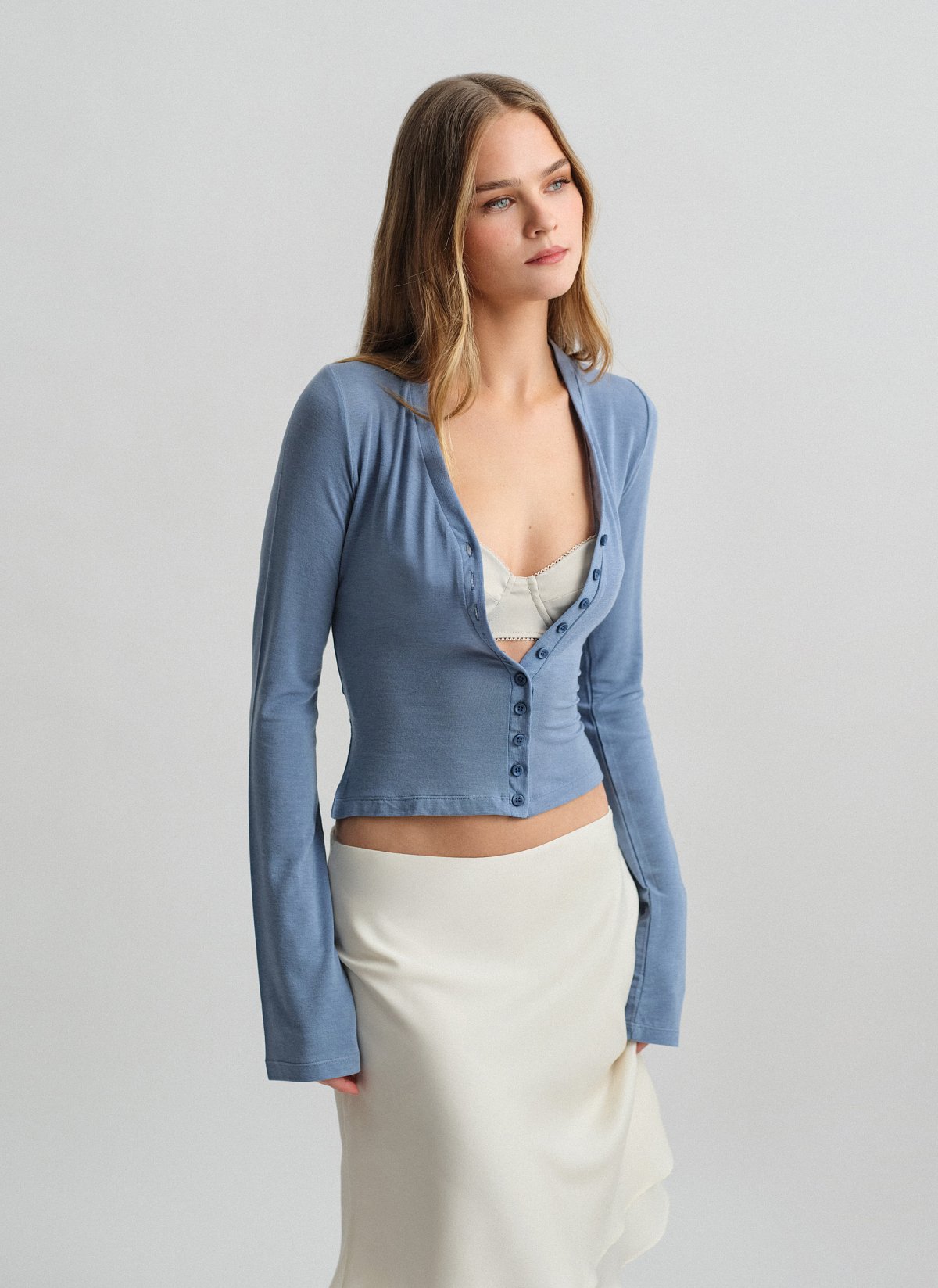 Μακρυμάνικη ζακέτα με ελαφριά πλέξη-5