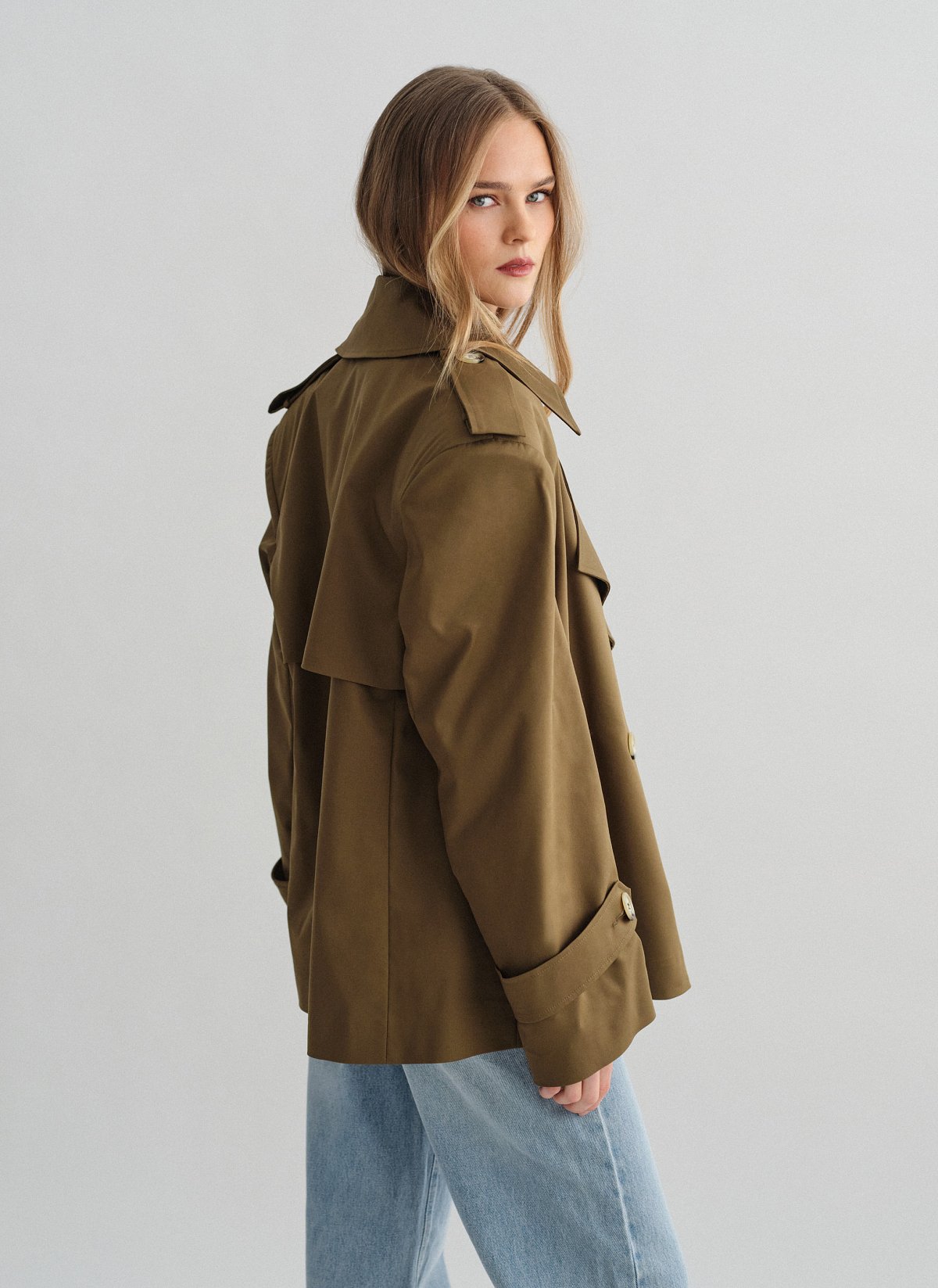 Short trench coat with belt-9