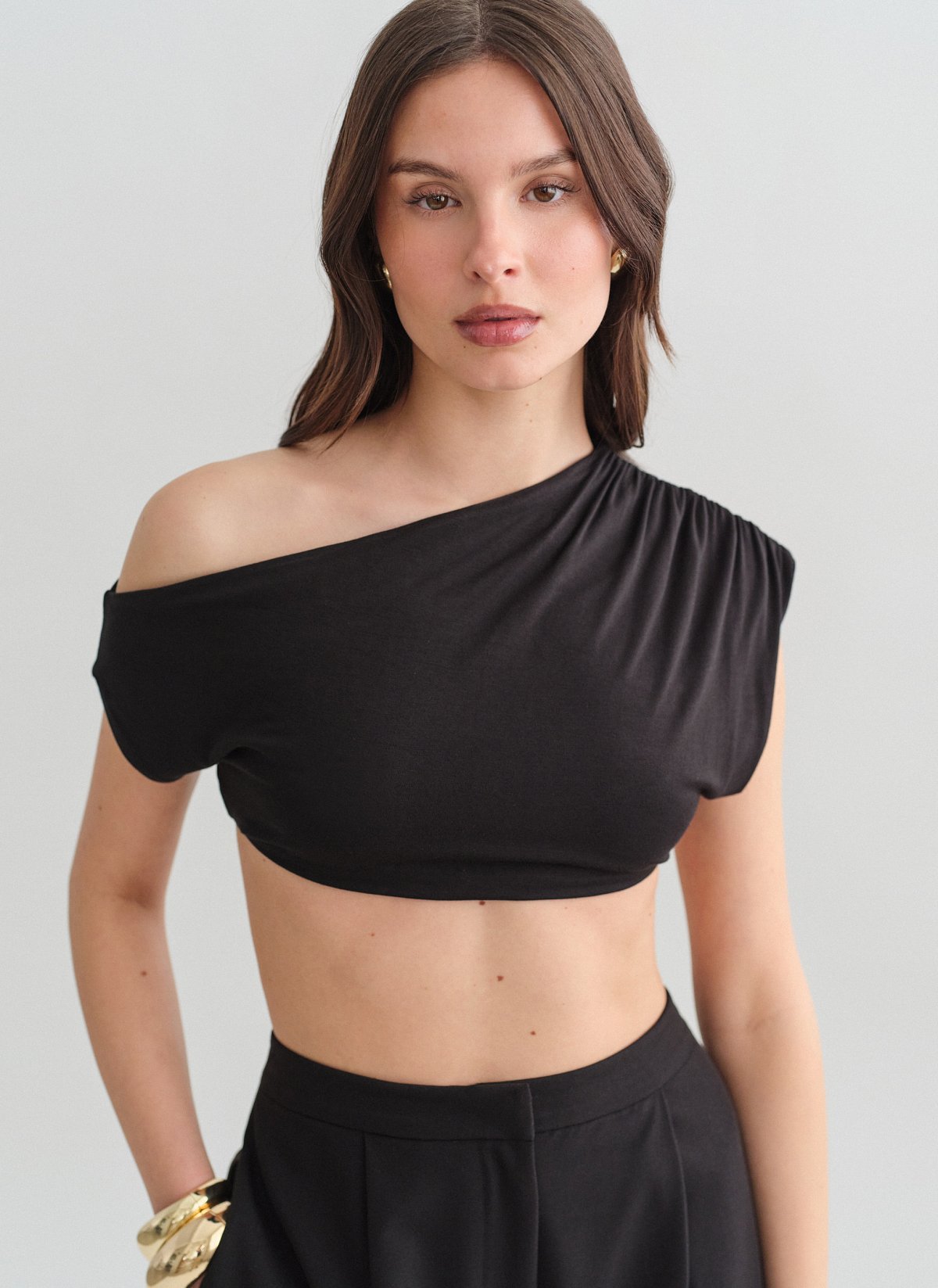 Bamboo one-shoulder crop top-5