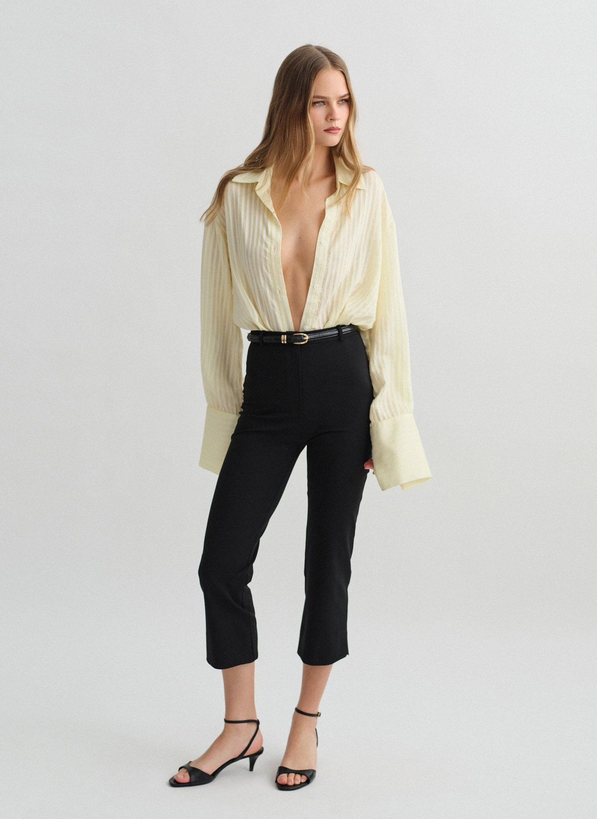 High-waisted capri trousers-4