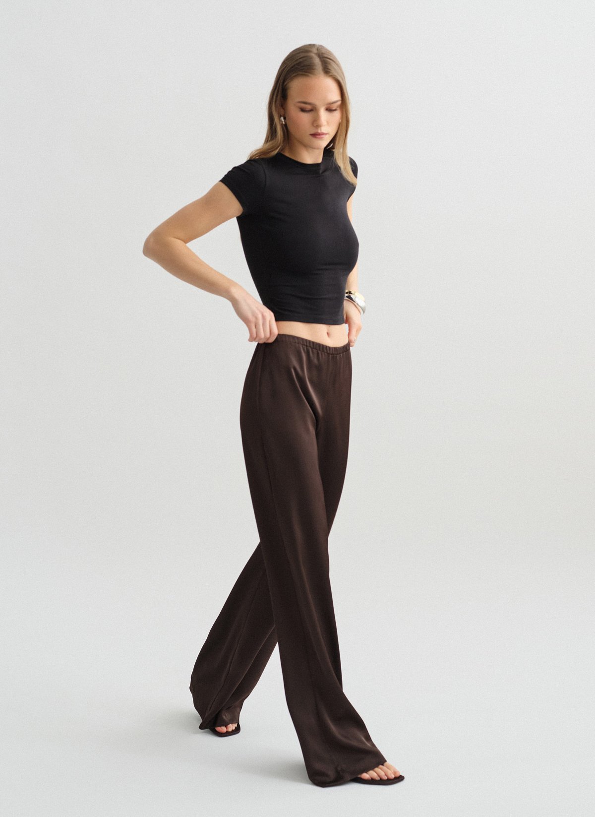 Σατέν παντελόνι με λάστιχο-8