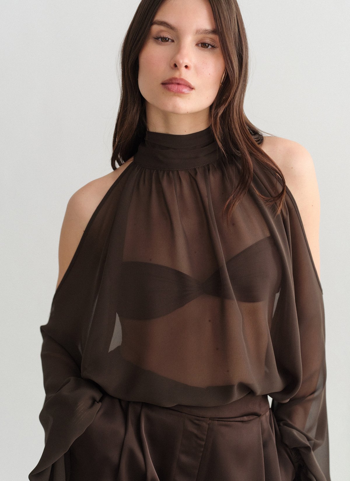 Ημιδιάφανο cut-out μίνι φόρεμα-14