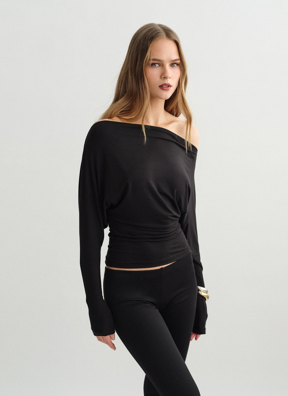 Μεσάτη off-shoulder μπλούζα bamboo-3