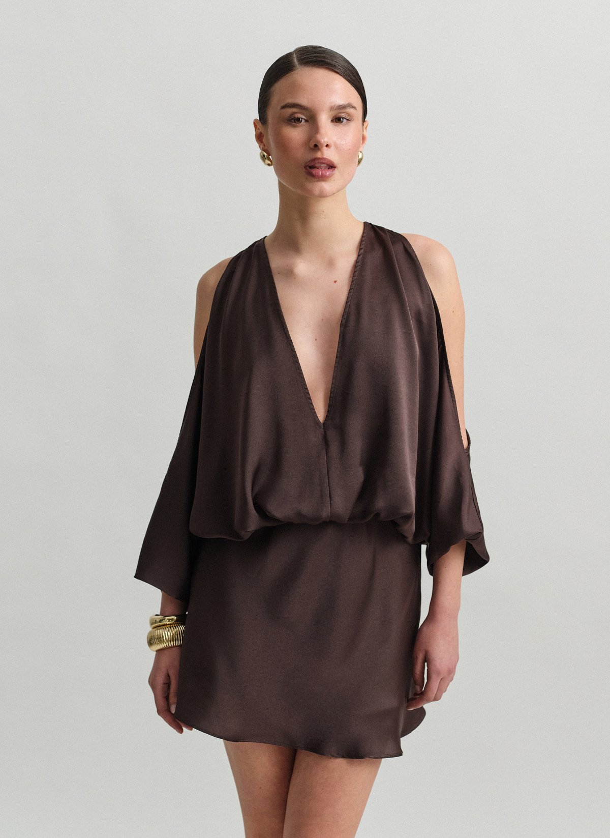 Σατέν cut-out μίνι φόρεμα-6