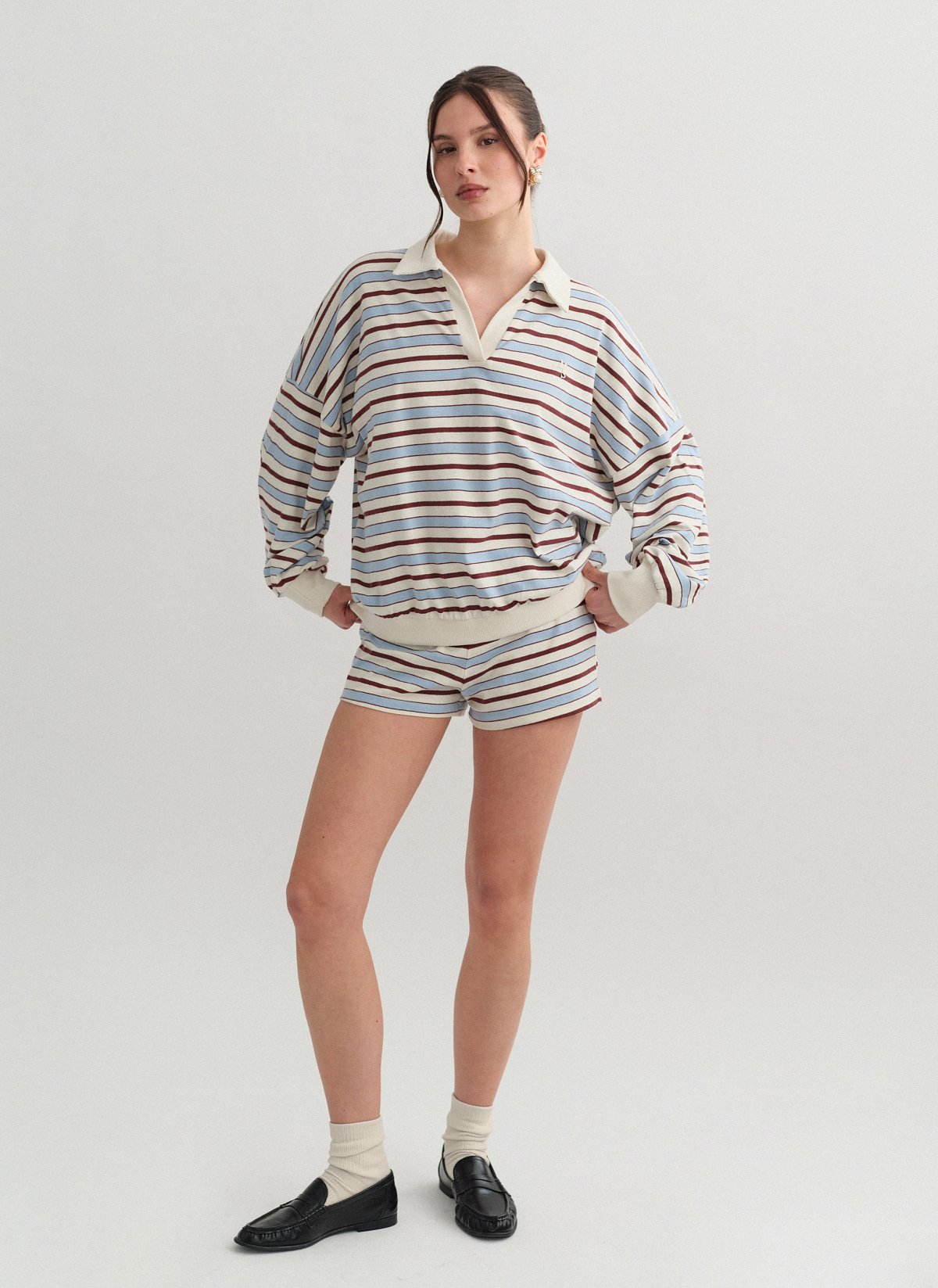 Ριγέ σορτς με κορδόνι-1