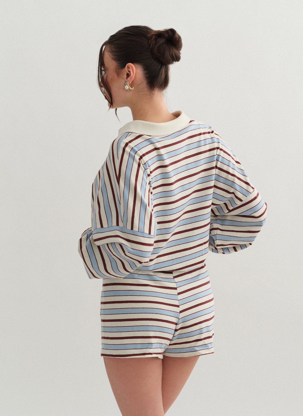 Ριγέ σορτς με κορδόνι-4