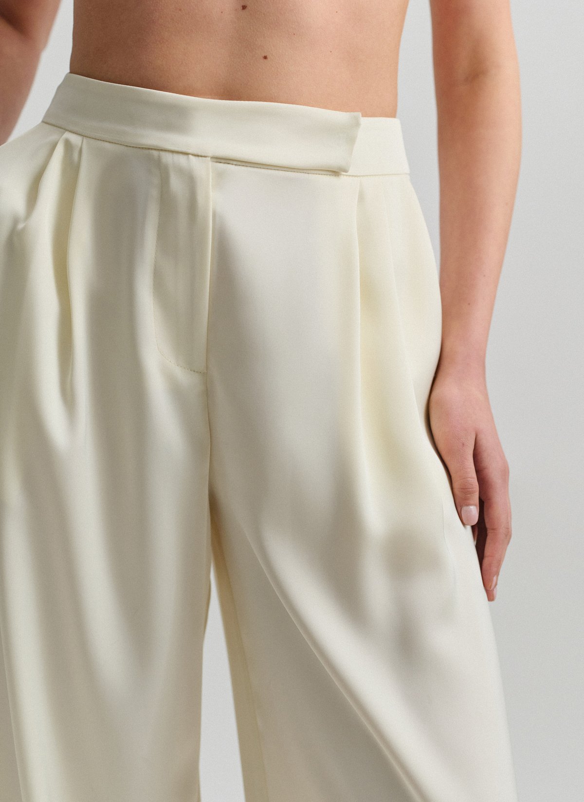 Balloon satin trousers-21