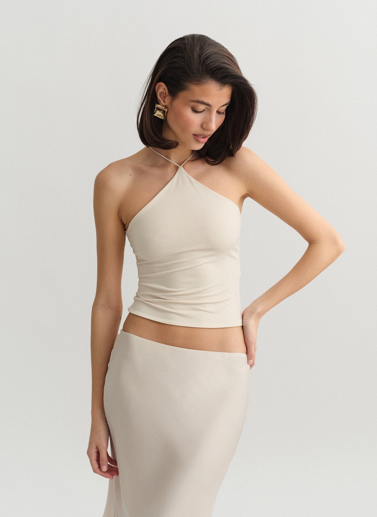 Halter τοπ με λεπτές τιράντες-3