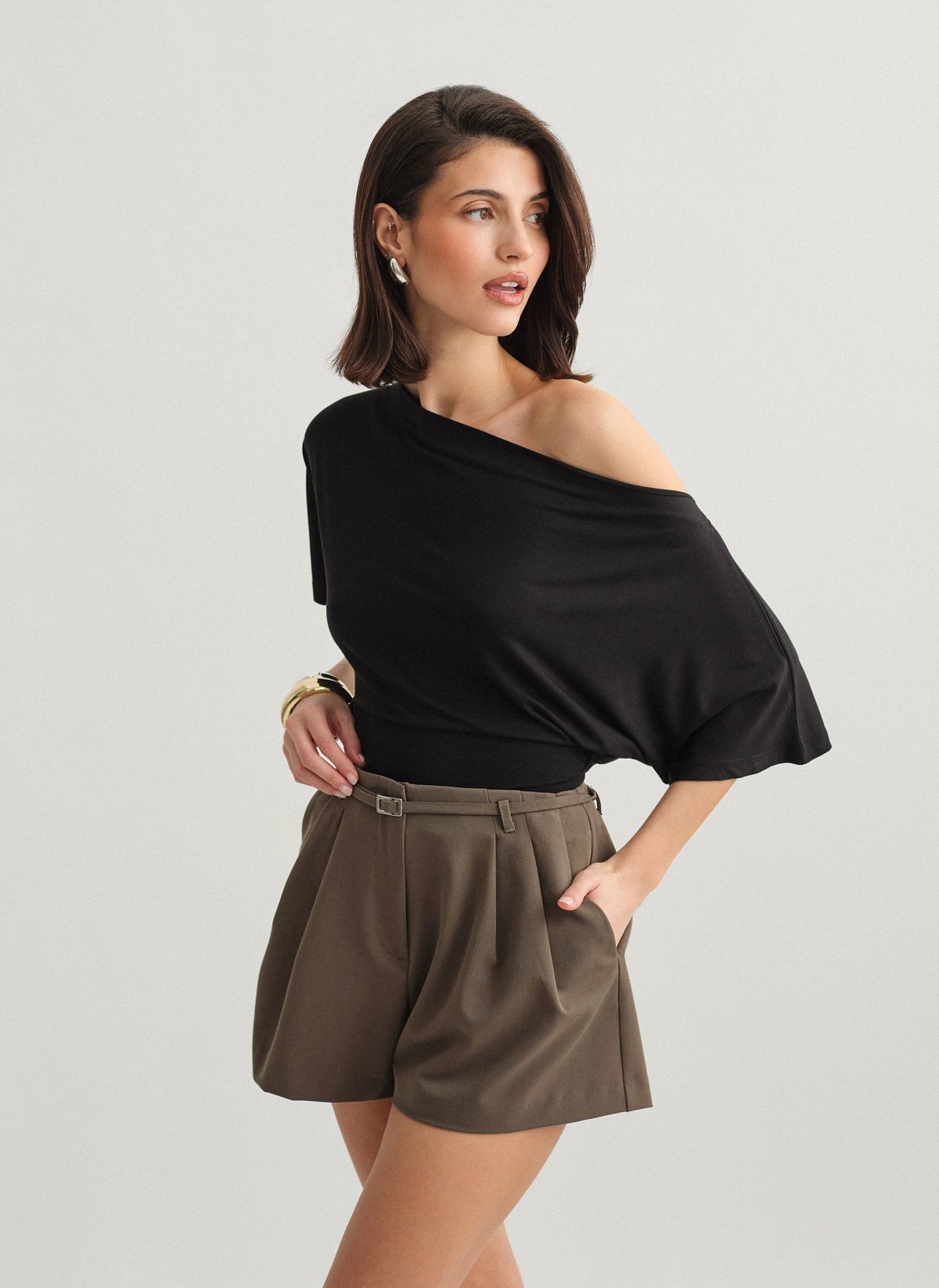 Μεσάτη one-shoulder μπλούζα bamboo-9