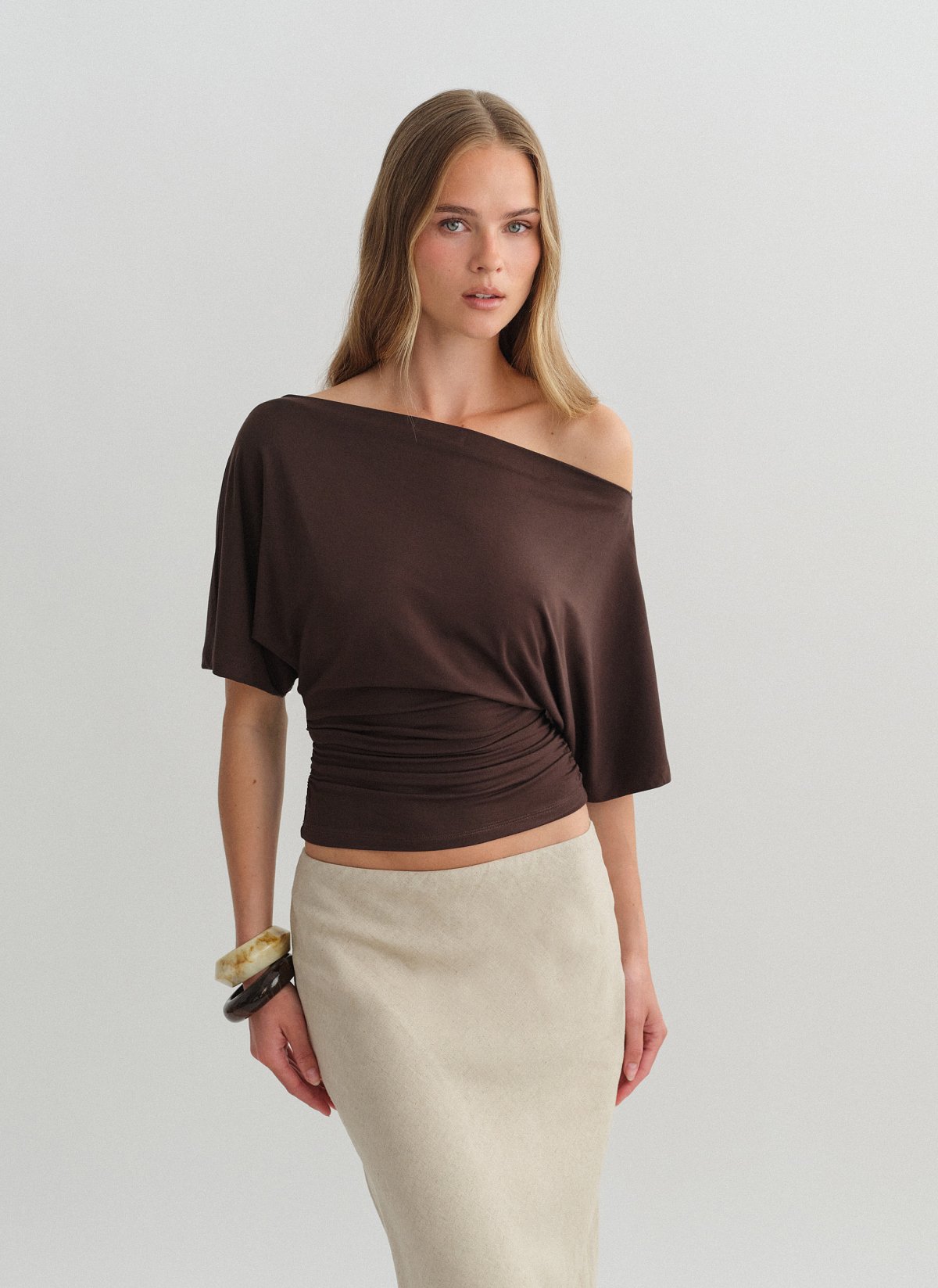 Μεσάτη one-shoulder μπλούζα bamboo-2