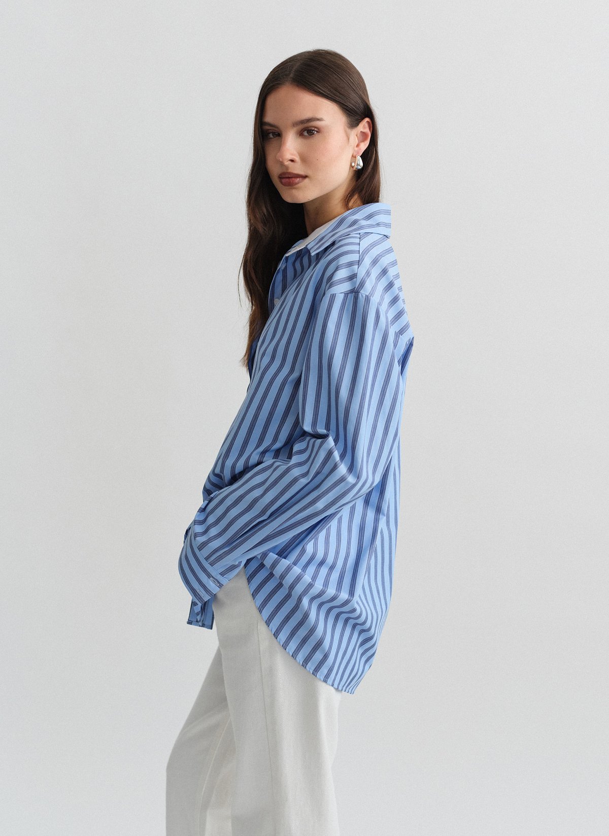 Γυναικείο οversized ριγέ πουκάμισο ποπλίνα με διχρωμία