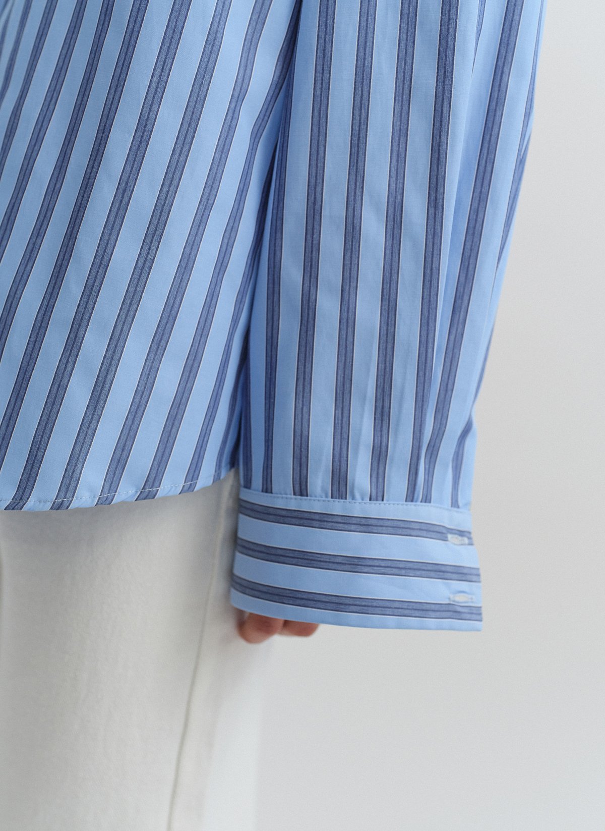 Γυναικείο οversized ριγέ πουκάμισο ποπλίνα με διχρωμία