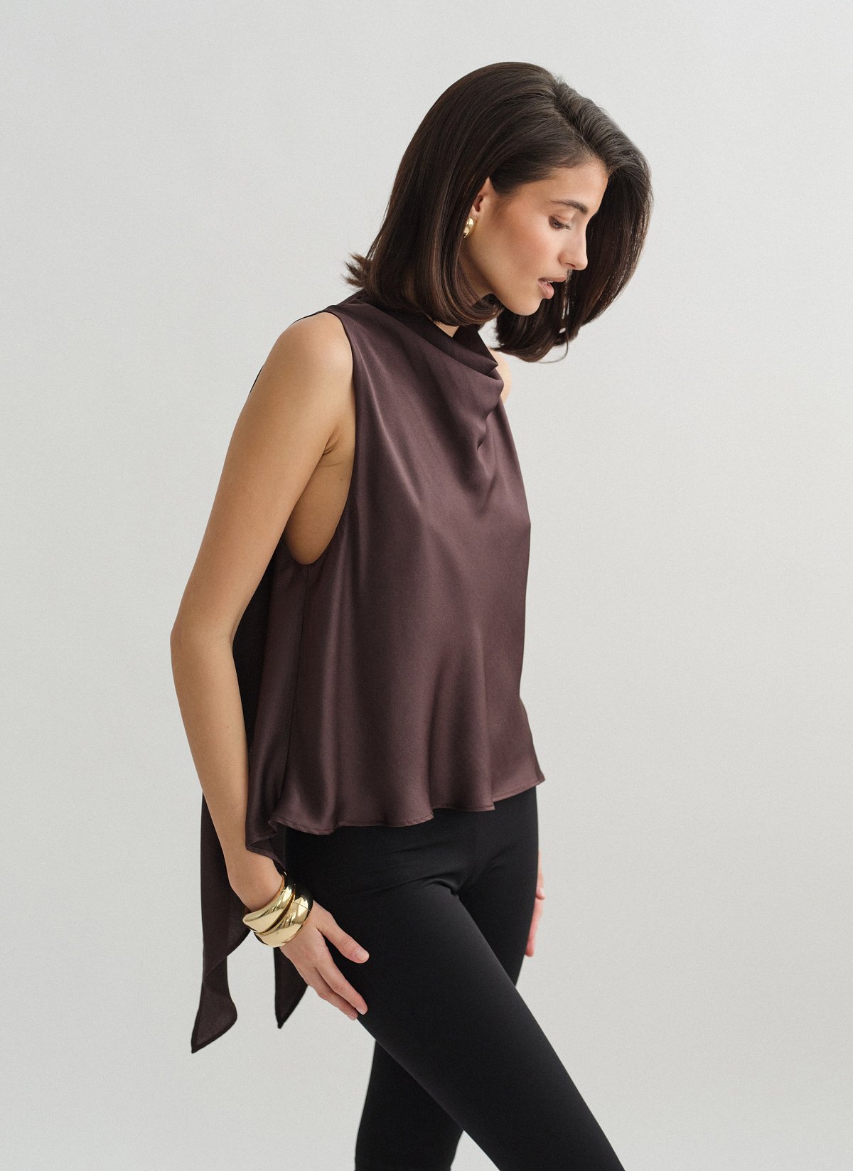 Ασύμμετρη σατέν μπλούζα-13