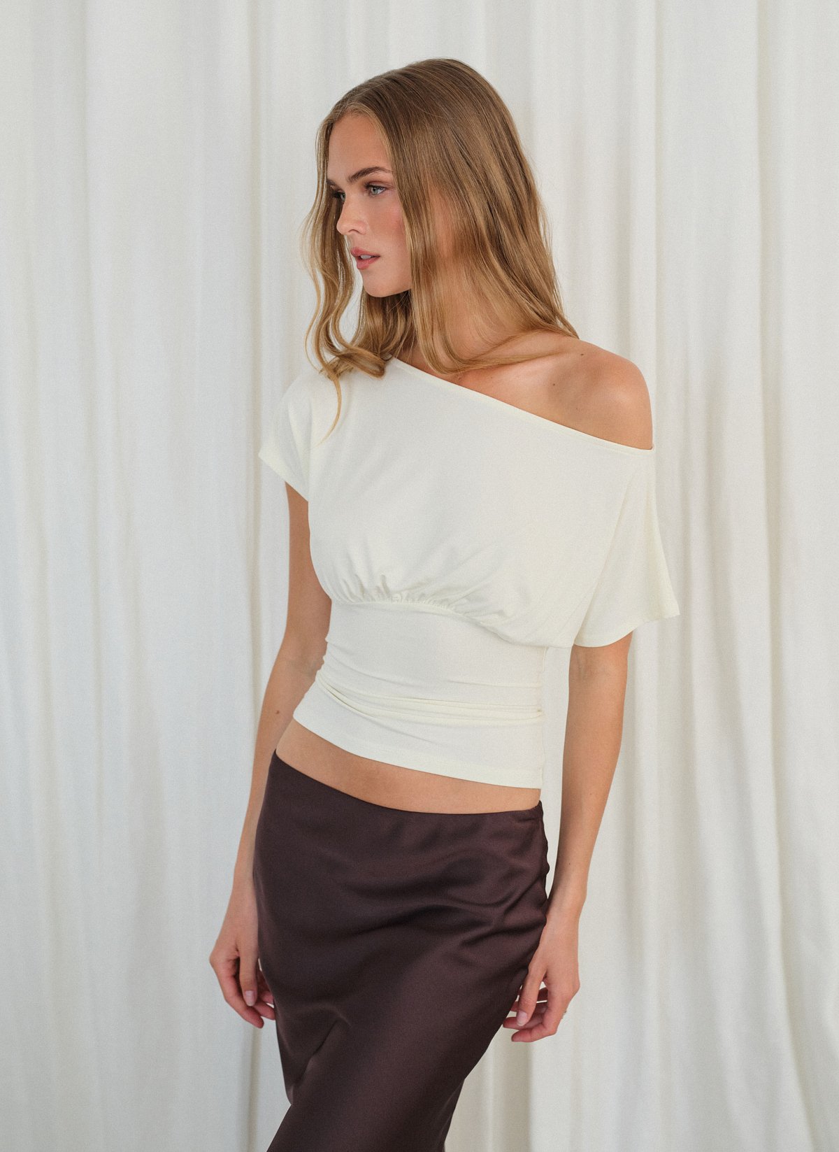 One-shoulder μπλούζα bamboo-17