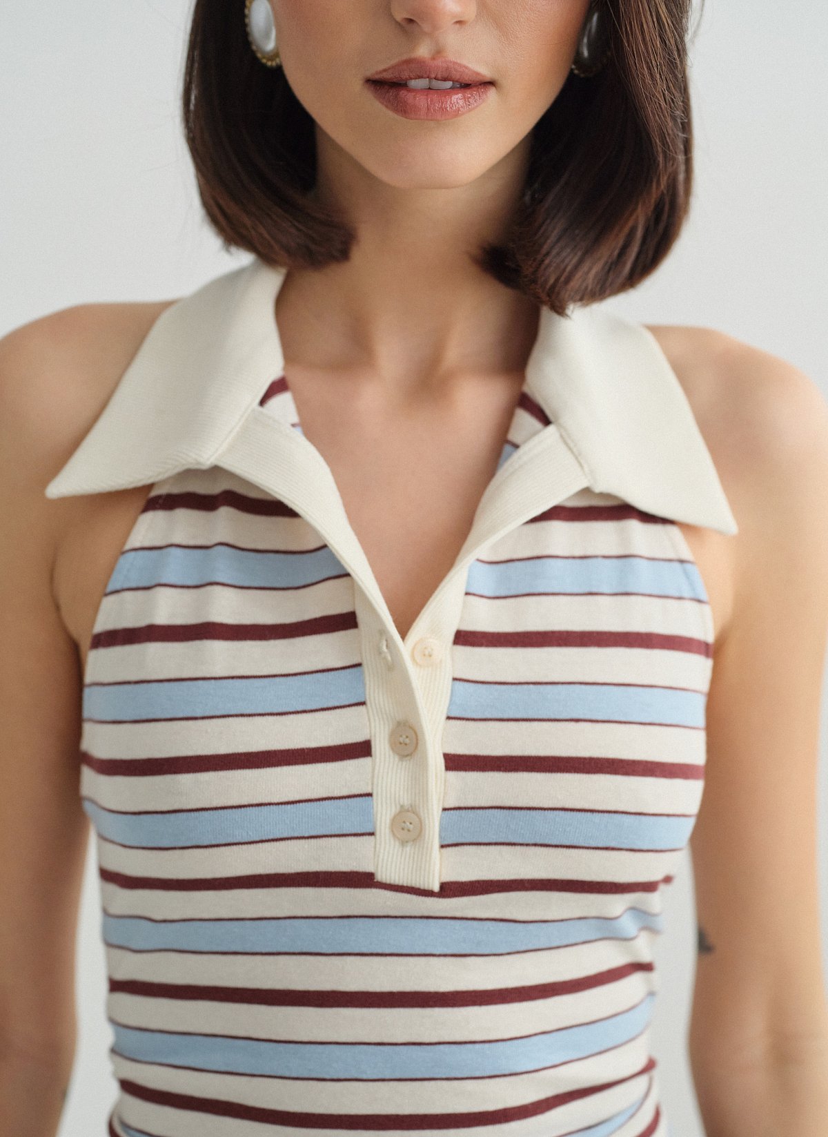 Ριγέ halter τοπ με γιακά-3