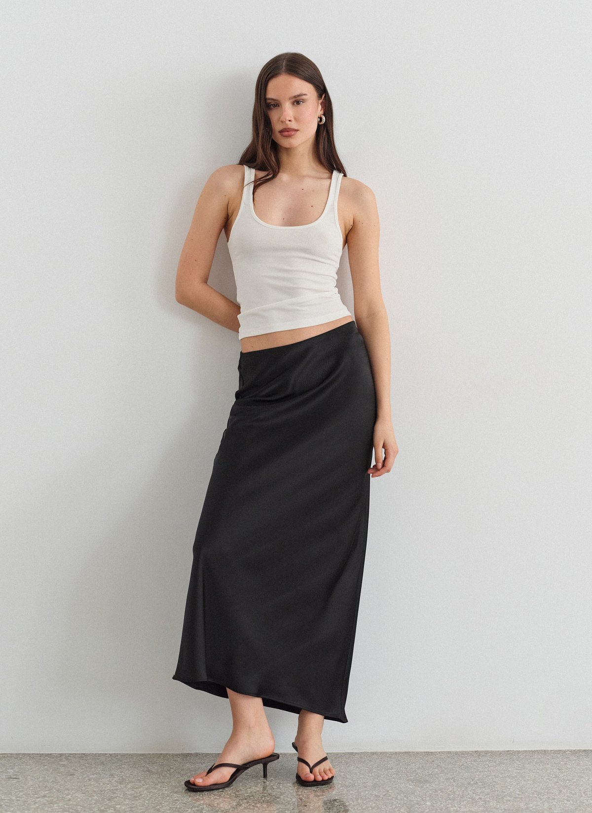 Σατέν maxi φούστα-9