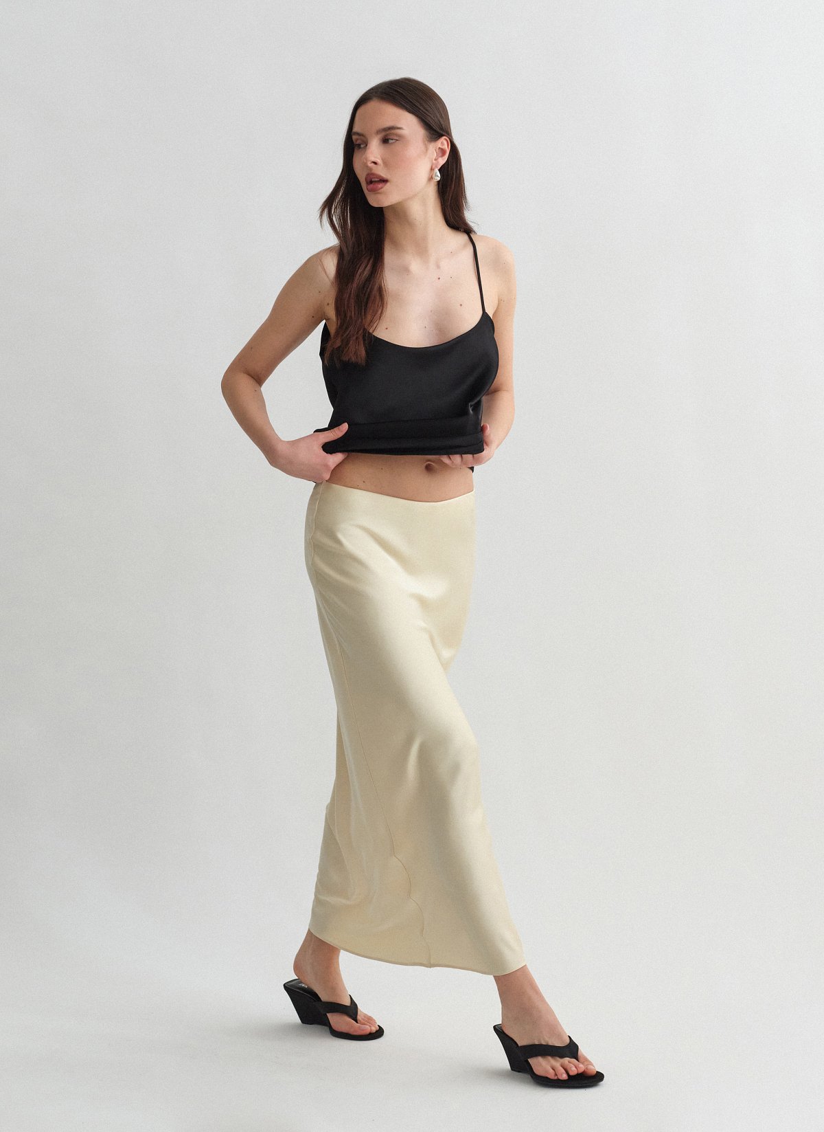 Σατέν maxi φούστα-5