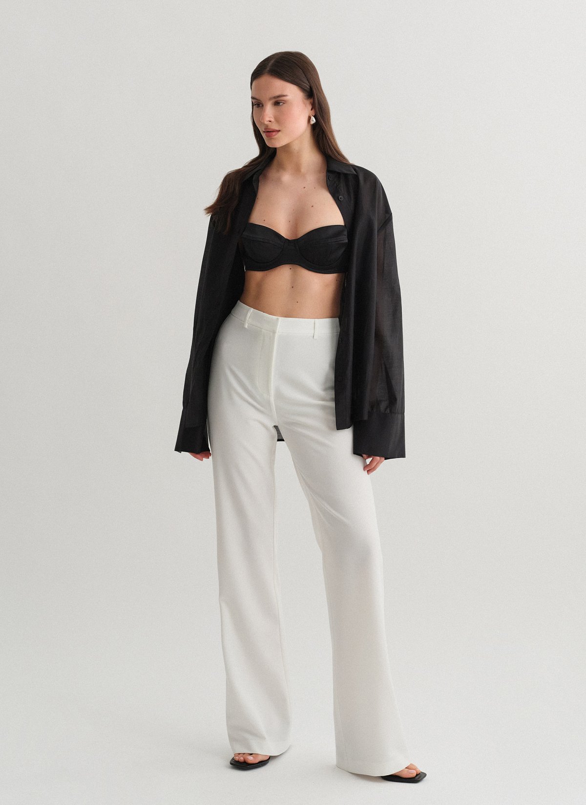 Υφασμάτινο ίσιο παντελόνι-23