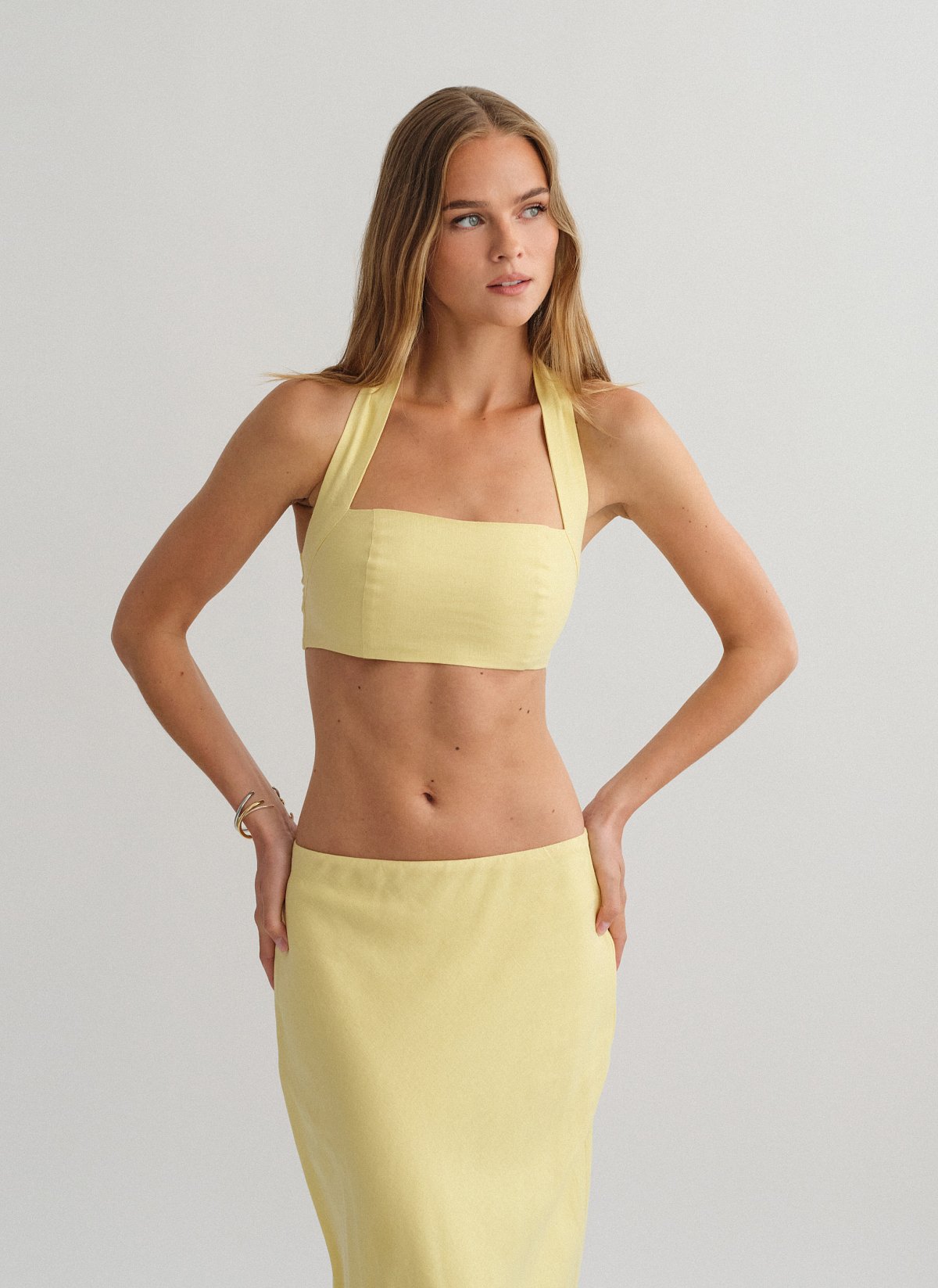 Λινό halter crop τοπ-22