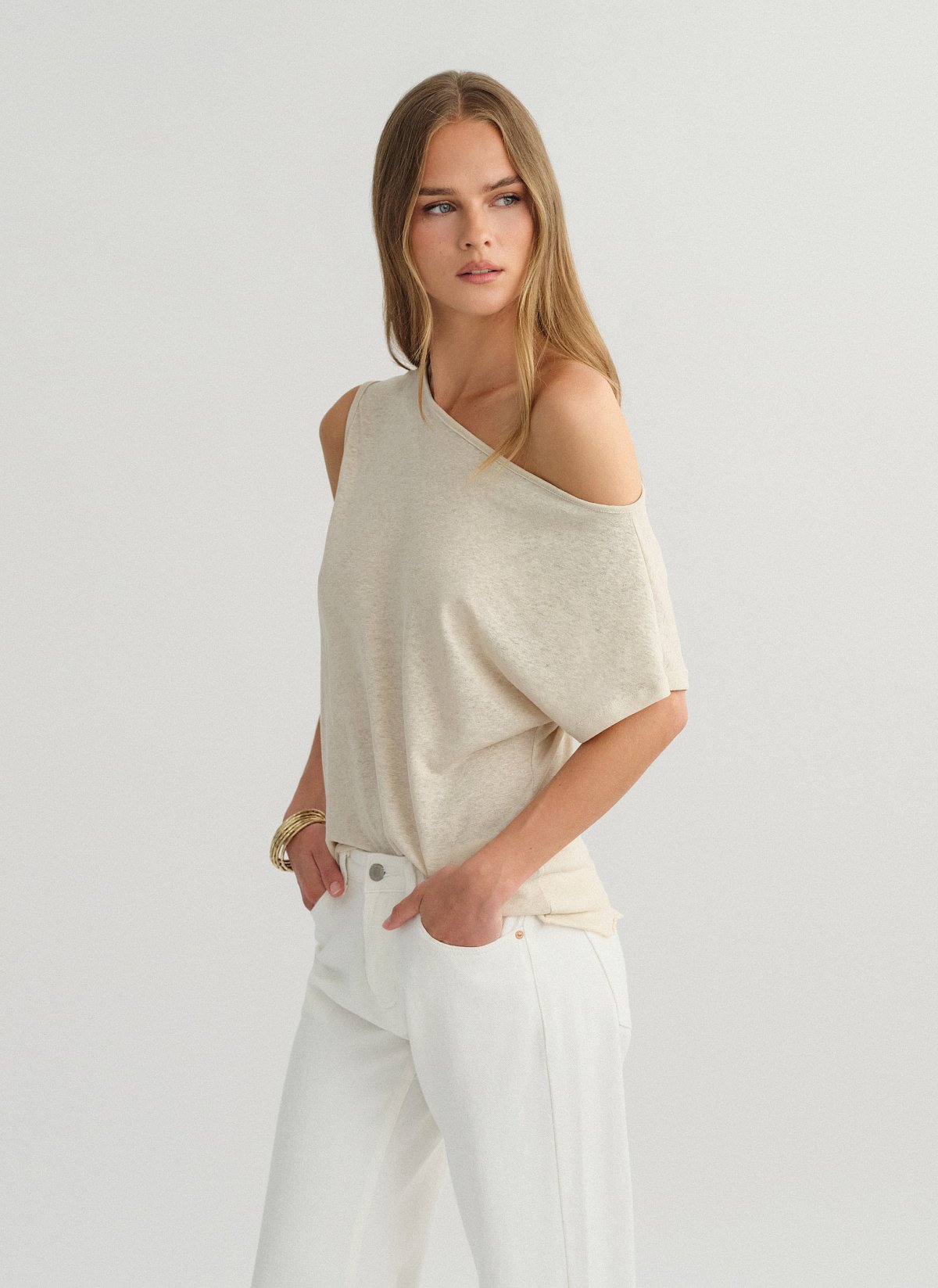 One-shoulder μπλούζα με ελαφριά πλέξη-2