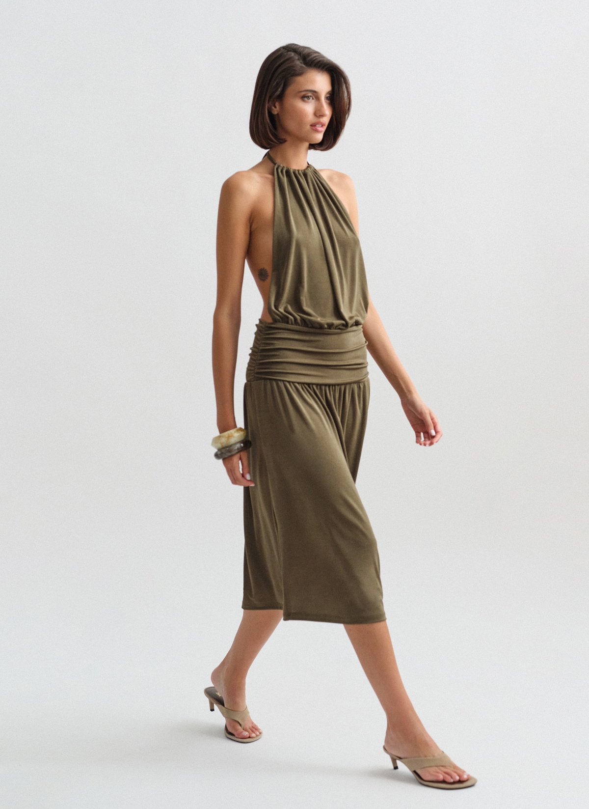 Halter midi φόρεμα με σούρες-4