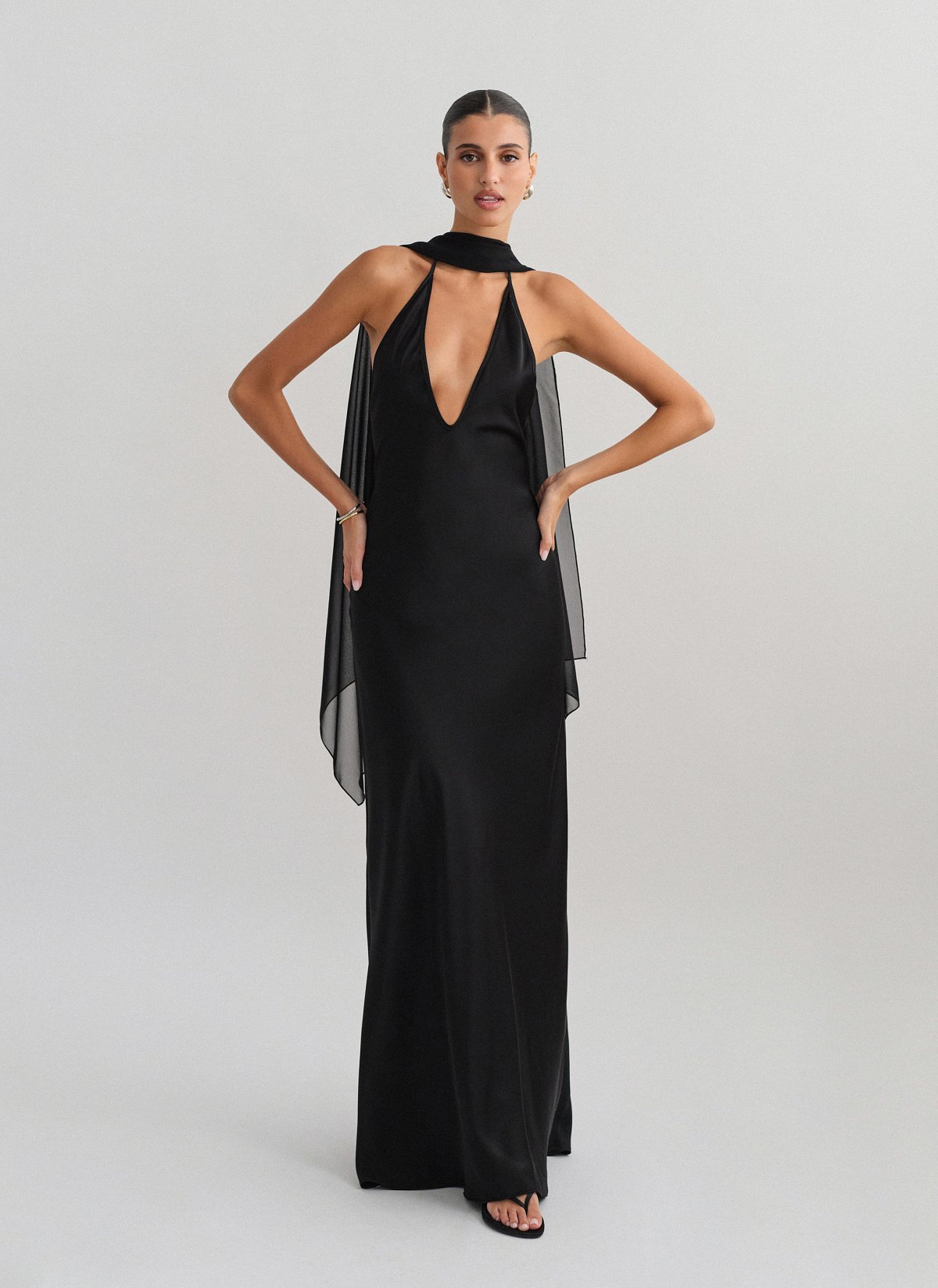 Σατέν halter maxi φόρεμα-10