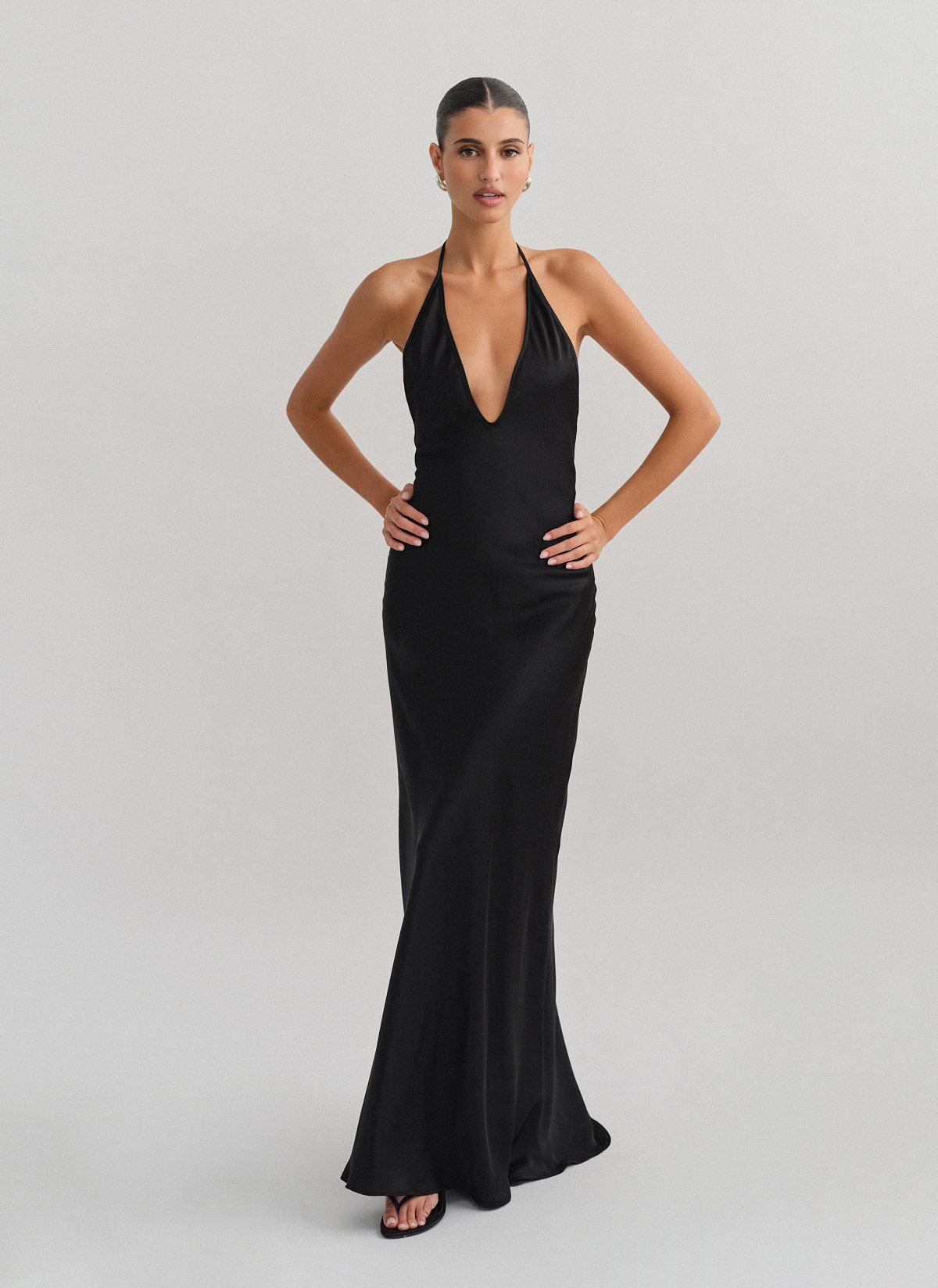 Σατέν halter maxi φόρεμα-14