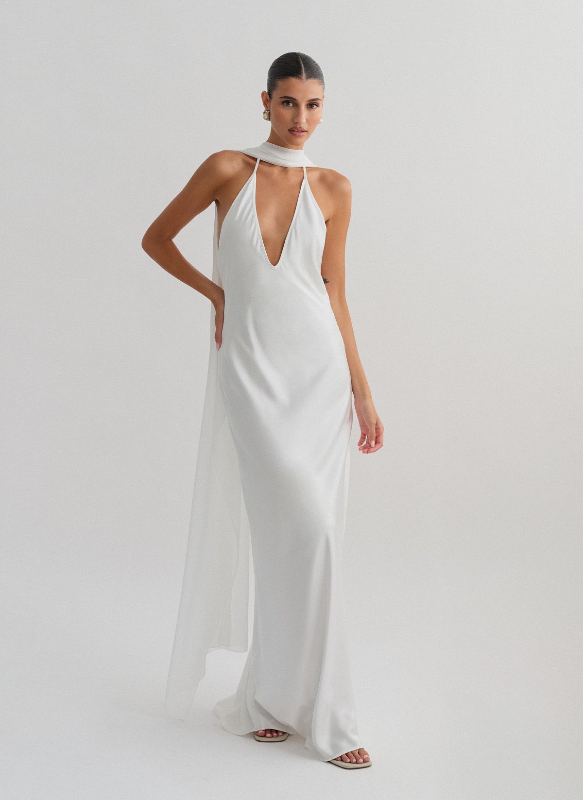 Σατέν halter maxi φόρεμα-20