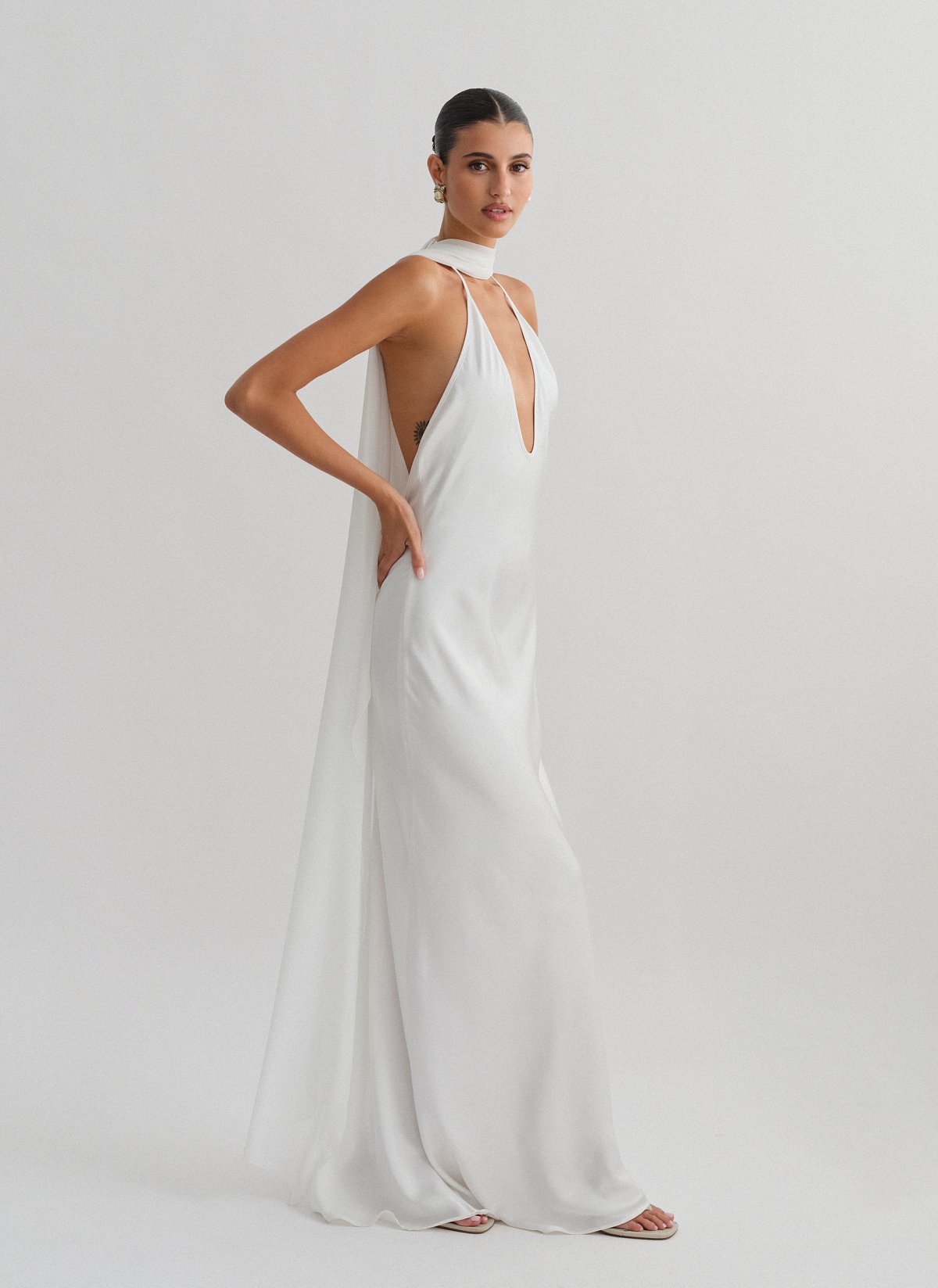 Σατέν halter maxi φόρεμα-22