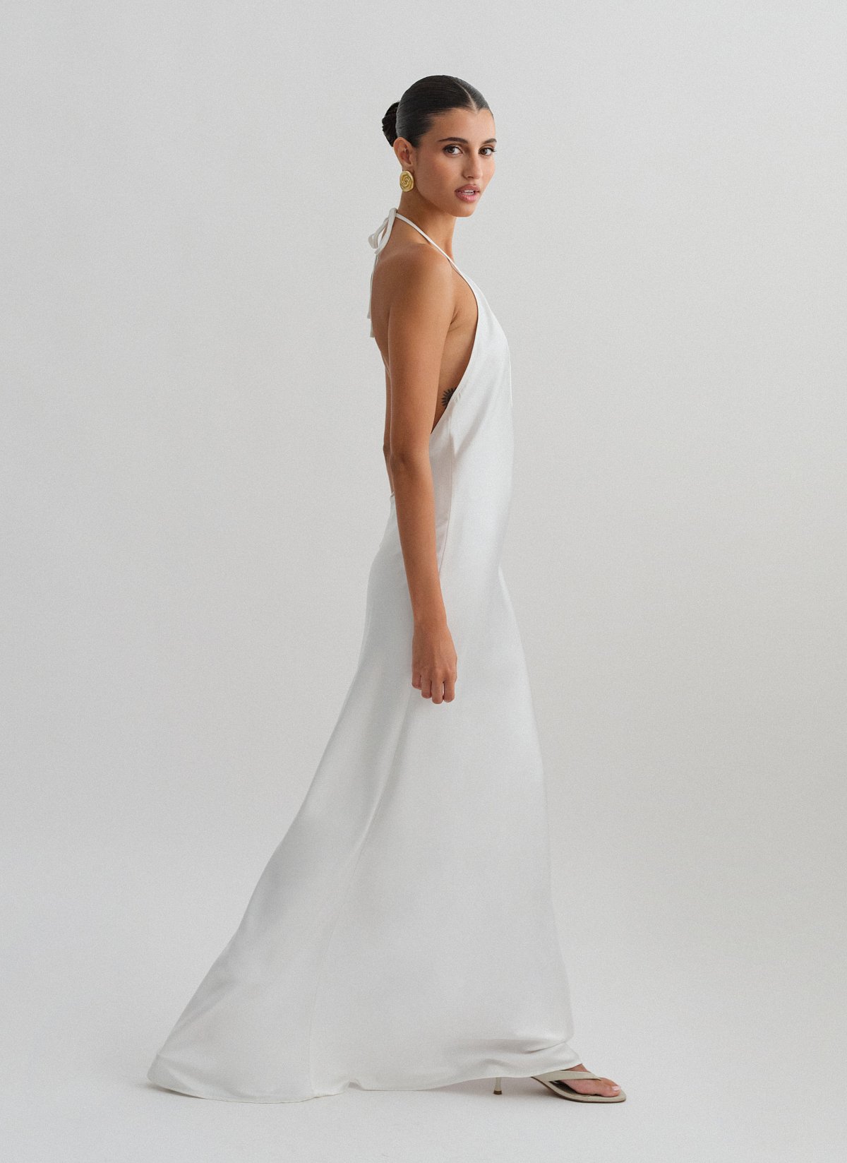 Σατέν halter maxi φόρεμα-23