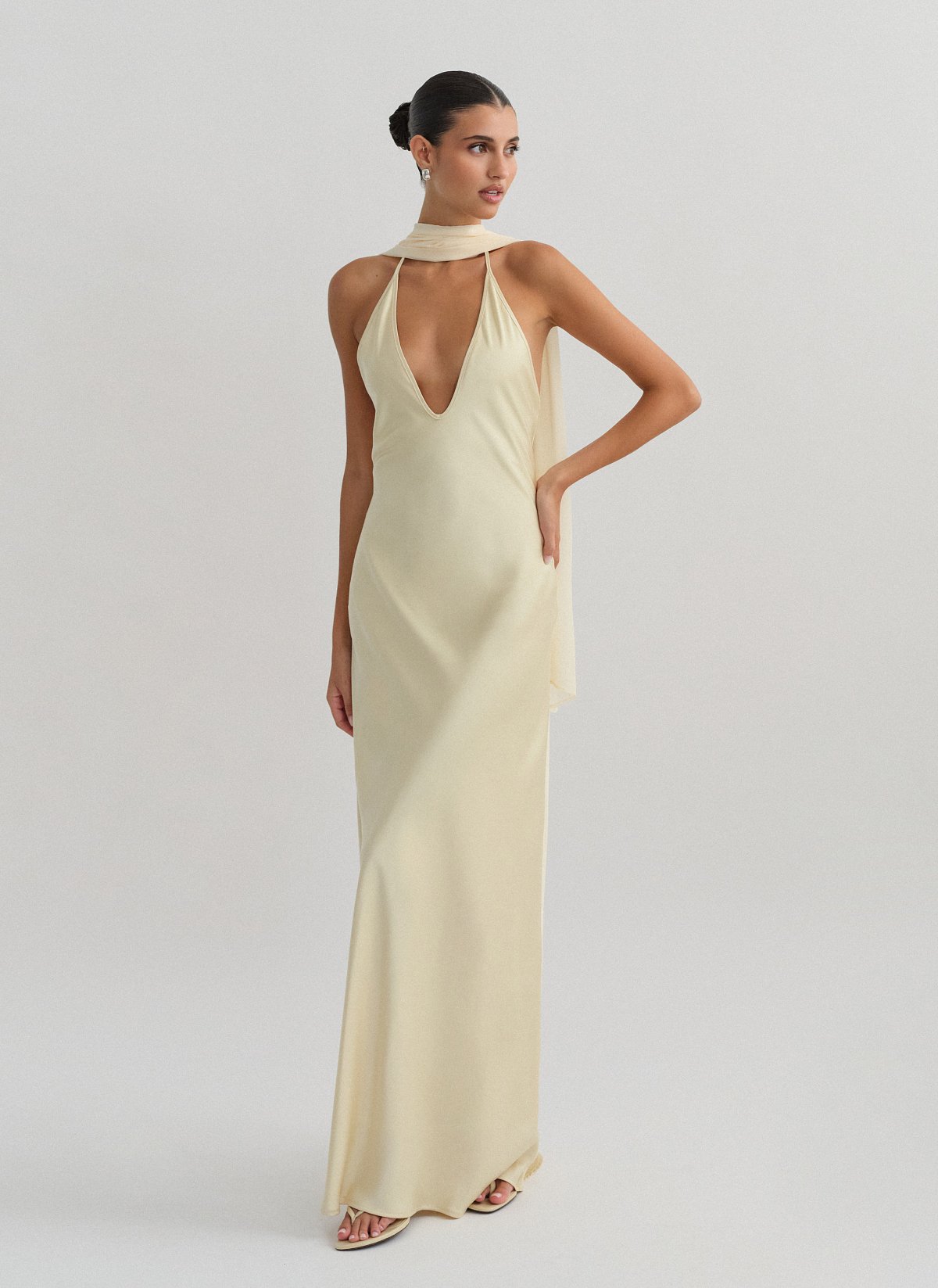 Σατέν halter maxi φόρεμα-6