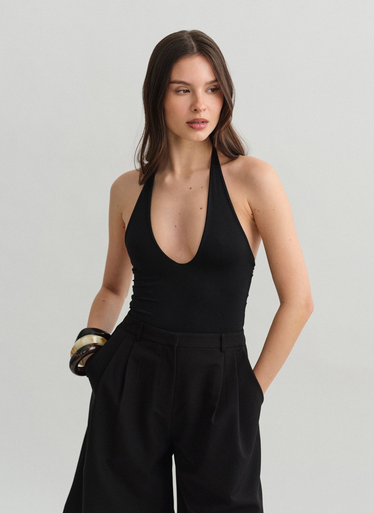 Κορμάκι με λαιμόκοψη halter-4