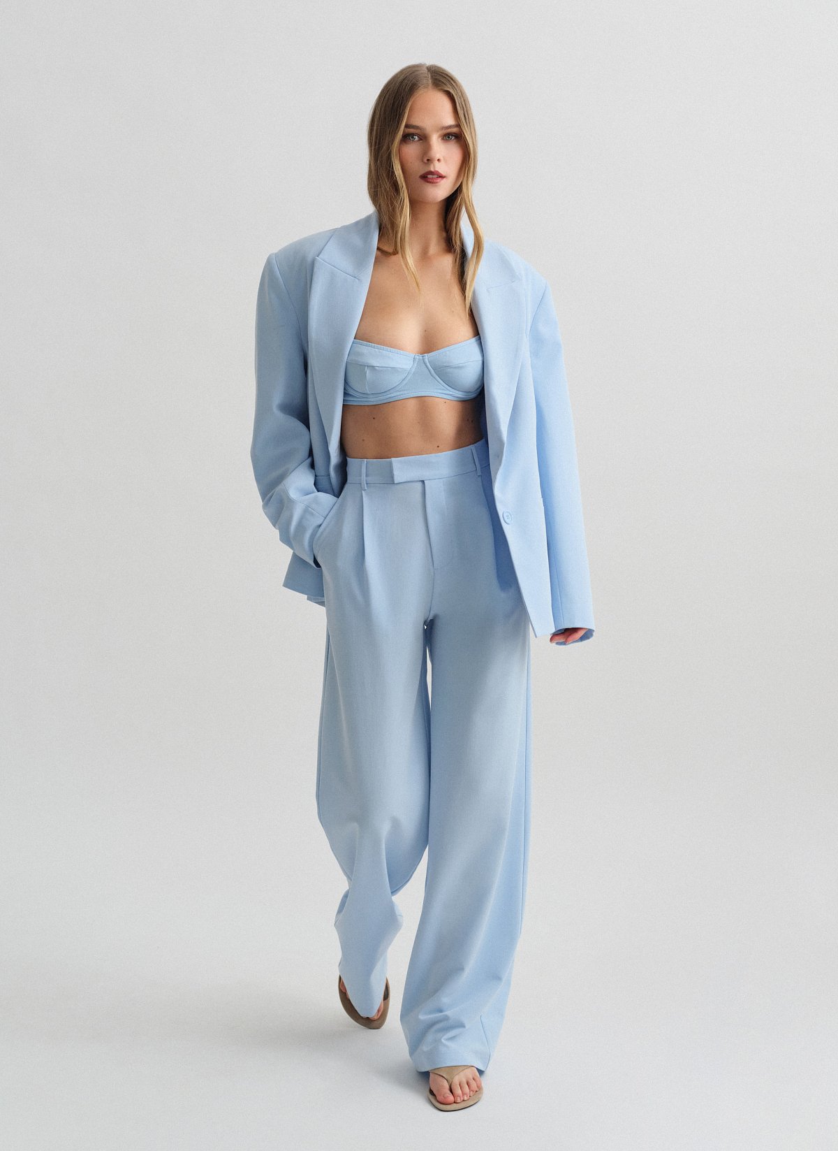 Υφασμάτινο παντελόνι με τσάκιση-24