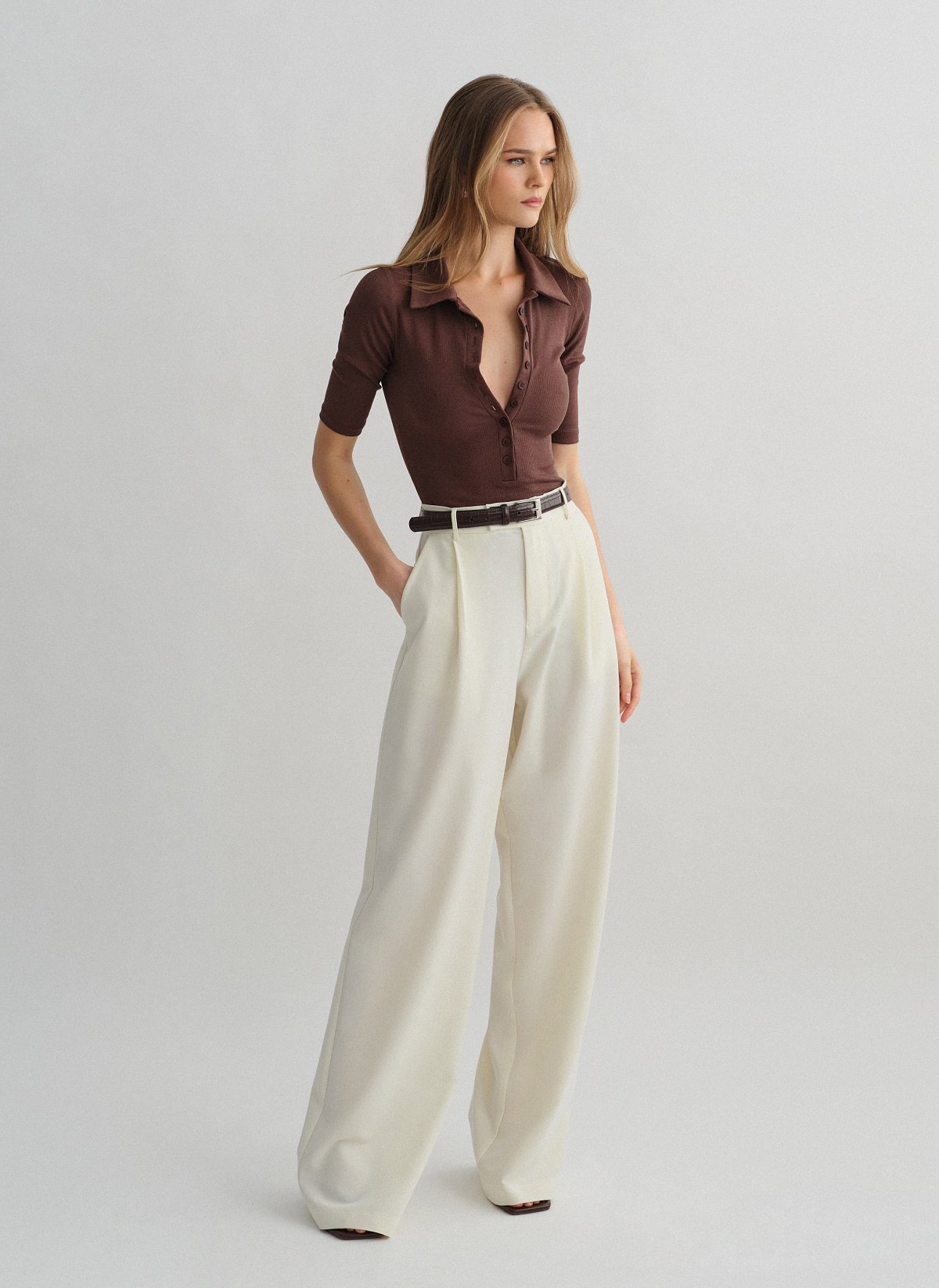 Υφασμάτινο παντελόνι με τσάκιση-28