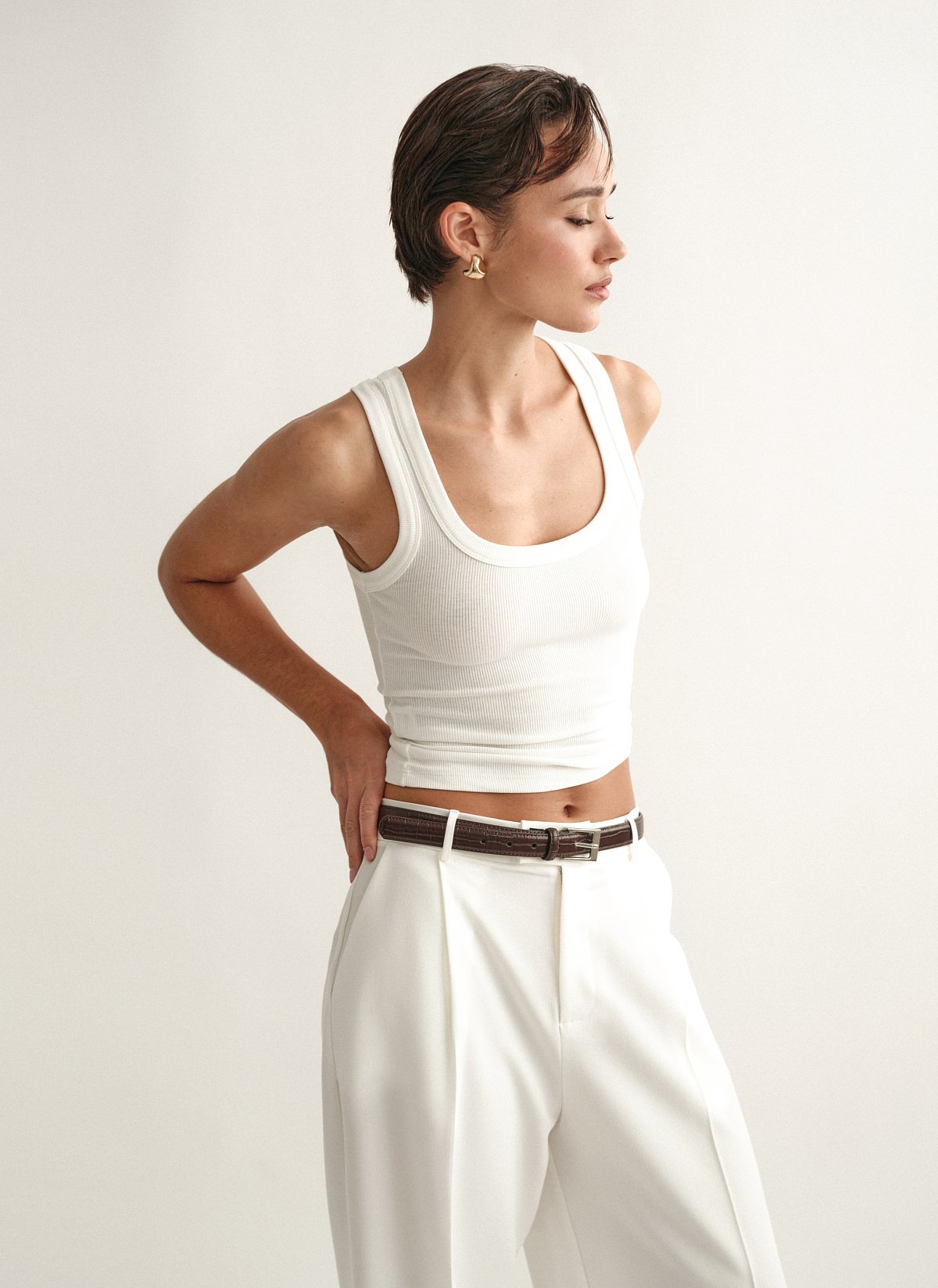 Basic αμάνικη μπλούζα ριπ-2